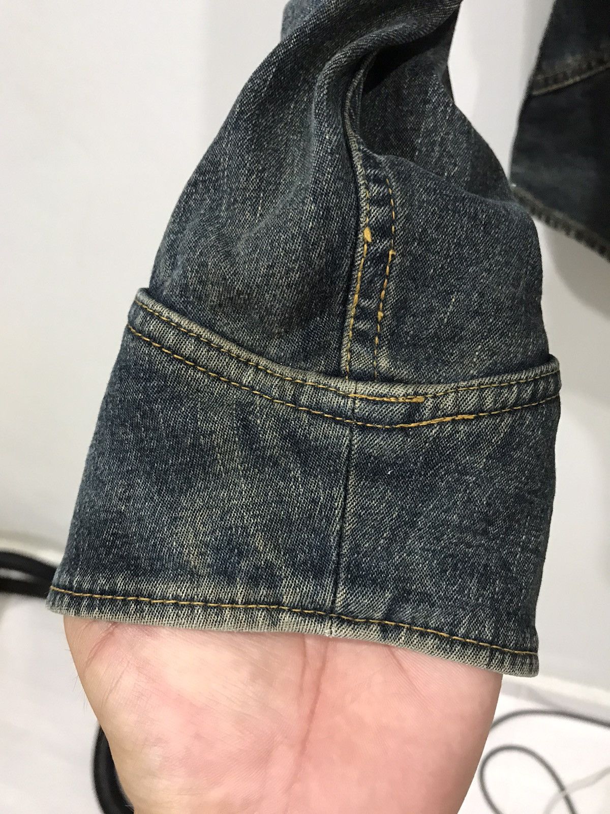 Japanese Brand modern lover Japan Very Rare Two Tones Westener Denim Shirt Size US S / EU 44-46 / 1 - 7 Thumbnail