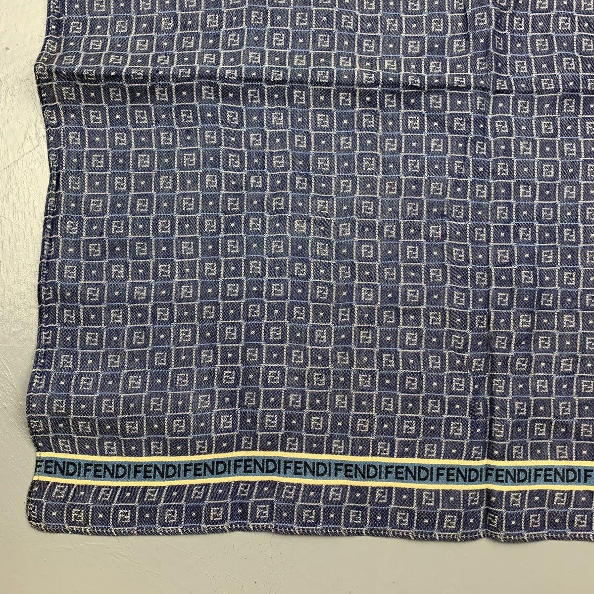 Vintage Fendi Handkerchief / Bandana / Pocketsquares Size ONE SIZE - 6 Thumbnail
