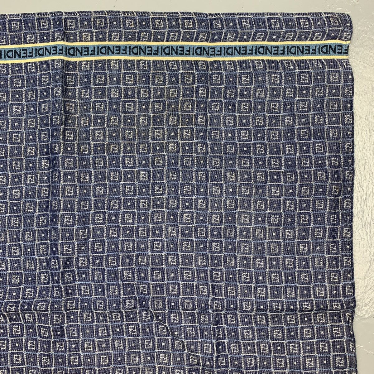 Vintage Fendi Handkerchief / Bandana / Pocketsquares Size ONE SIZE - 4 Thumbnail