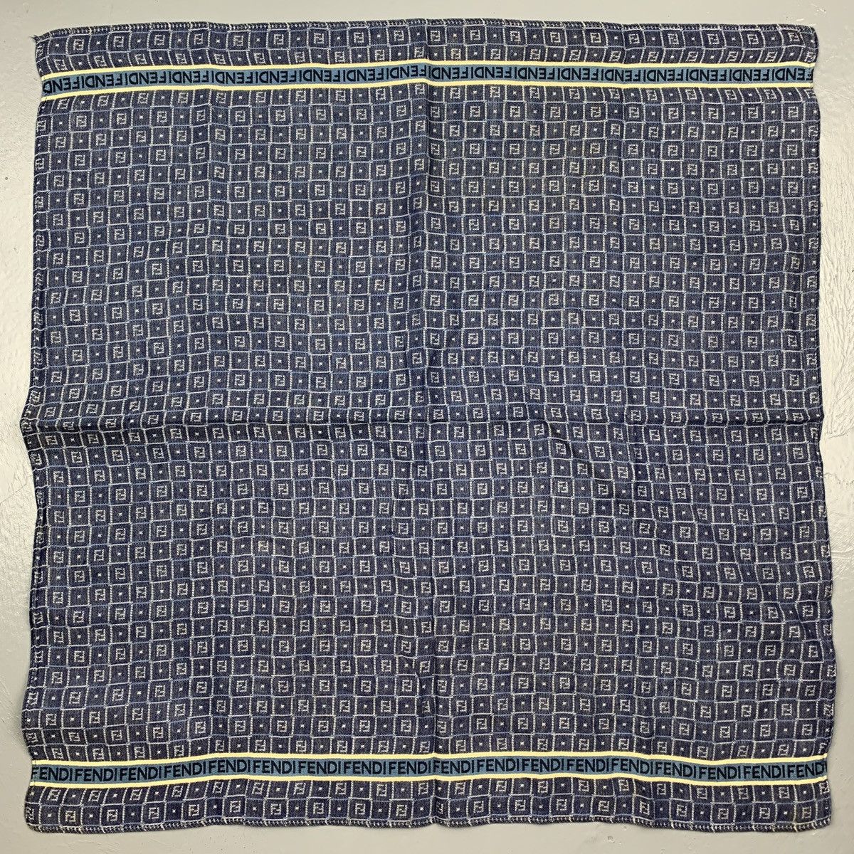 Vintage Fendi Handkerchief / Bandana / Pocketsquares Size ONE SIZE - 2 Thumbnail