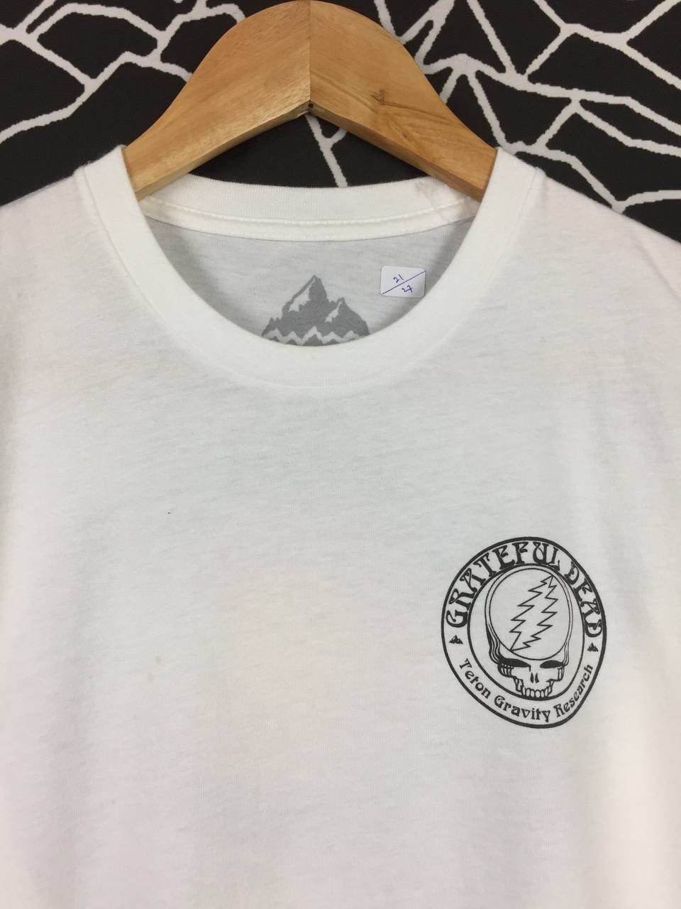 Band Tees The Grateful Dead x Teton Gravity Research Rock Band Tee Size US M / EU 48-50 / 2 - 5 Thumbnail