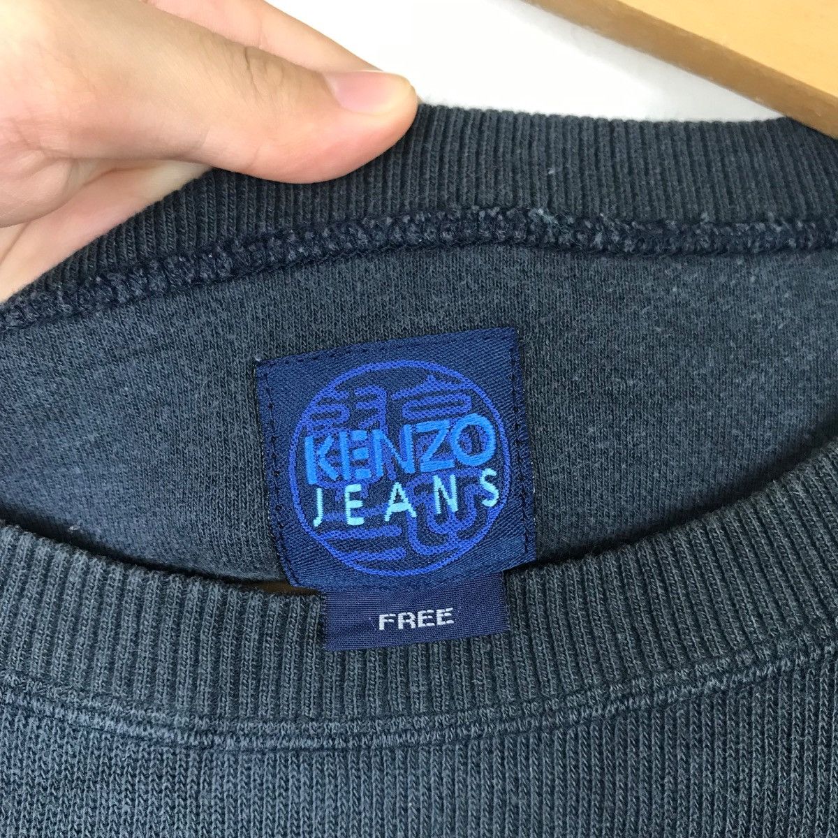 Kenzo Vintage KENZO Jeans Sweatshirt Big Logo Spellout Size US L / EU 52-54 / 3 - 6 Thumbnail