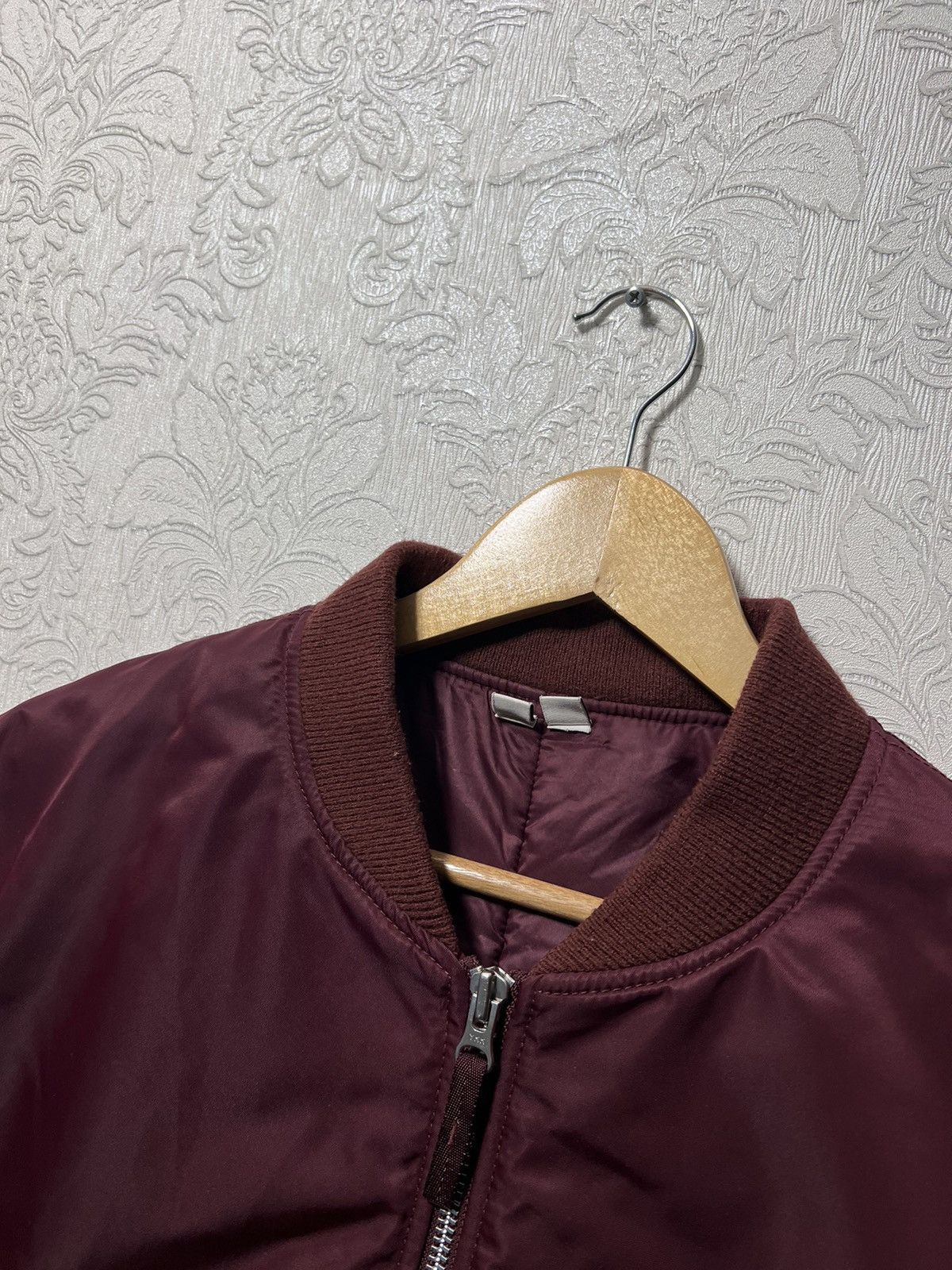 Uniqlo Uniqlo Bomber Jacket Size US M / EU 48-50 / 2 - 4 Thumbnail