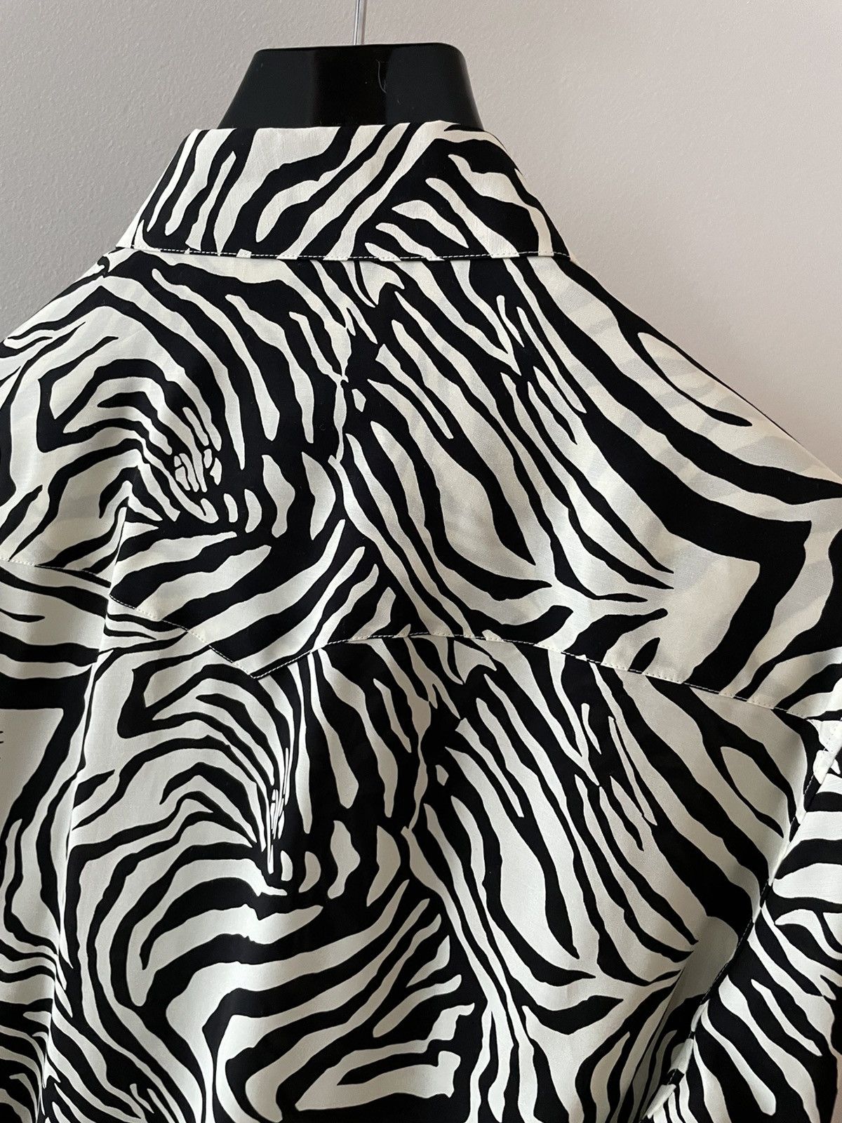 Celine × Hedi Slimane × Yves Saint Laurent $1k+ Limited Runway 2019 FW Hedi Slimane Runway Zebra Shirt Size US L / EU 52-54 / 3 - 18 Thumbnail