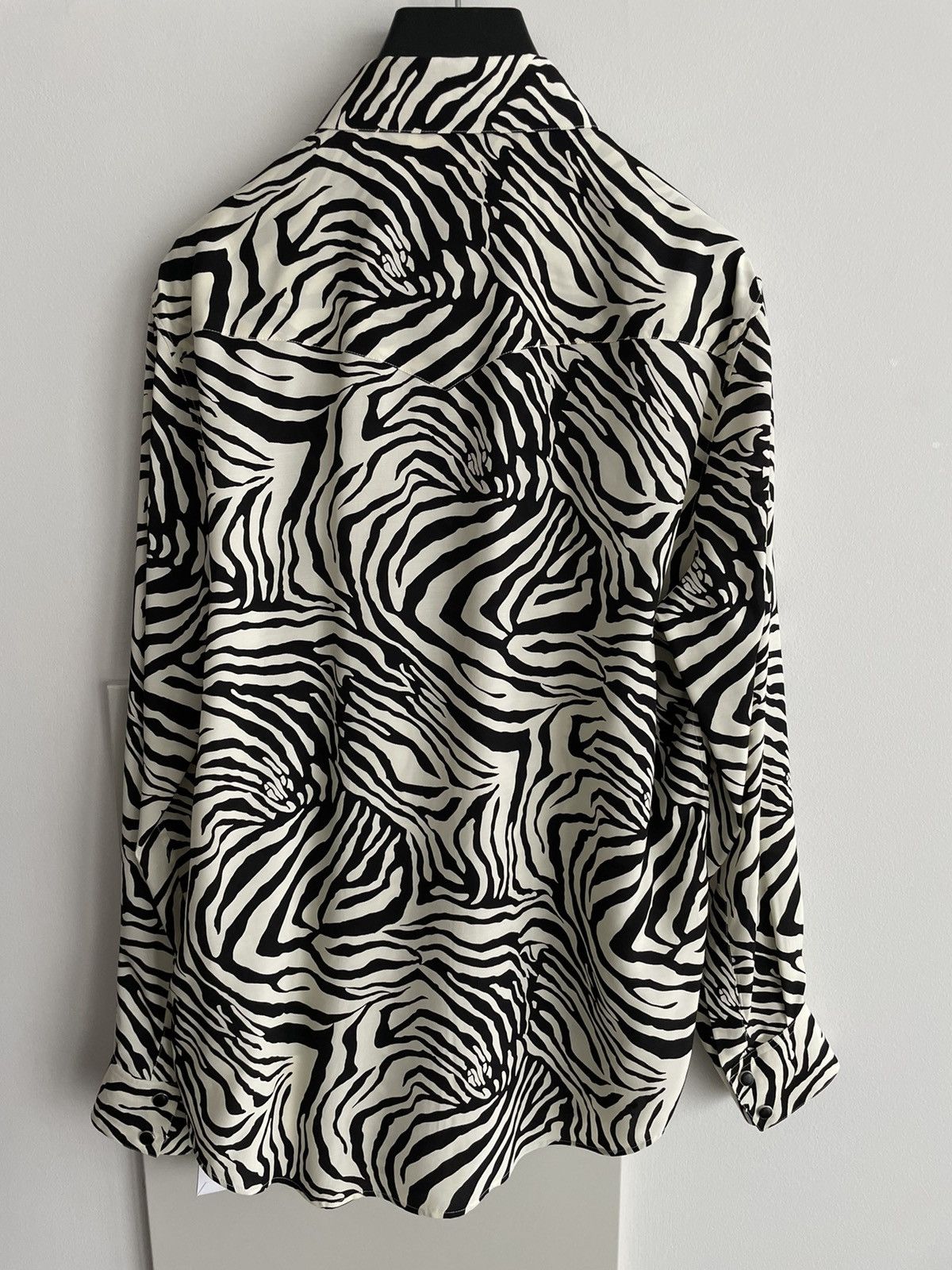Celine × Hedi Slimane × Yves Saint Laurent $1k+ Limited Runway 2019 FW Hedi Slimane Runway Zebra Shirt Size US L / EU 52-54 / 3 - 10 Thumbnail