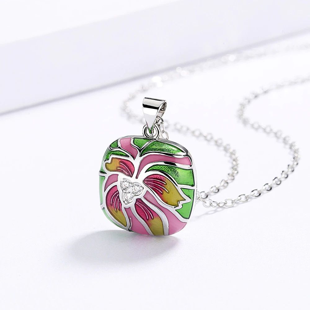 Jewelry Flowers Pendant Necklace Size ONE SIZE - 2 Thumbnail