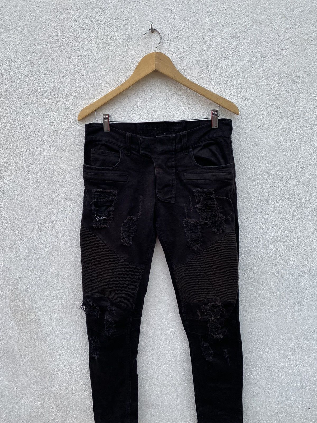 Blvck fiame distressed skinny pants