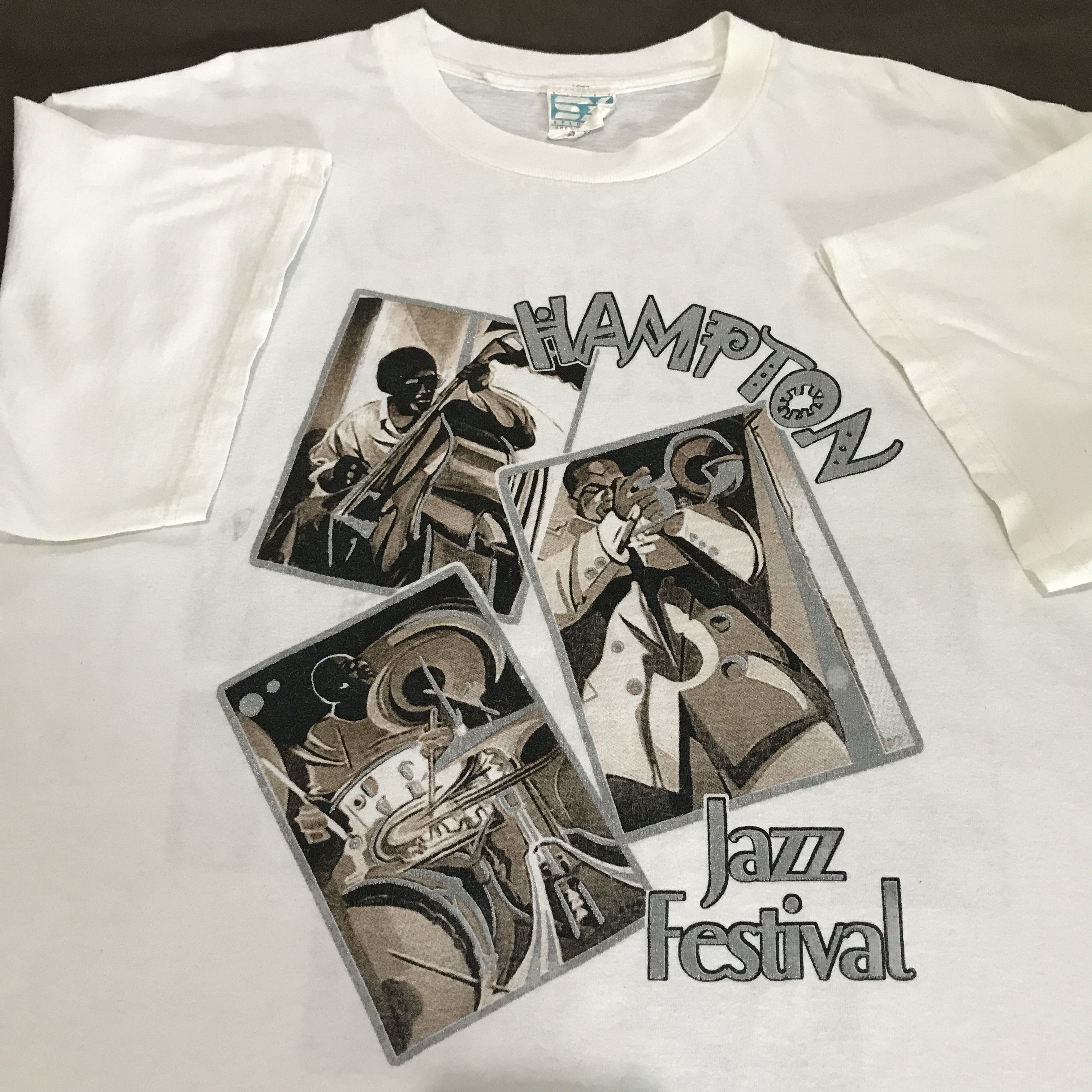 Band Tees Vintage Y2K Hampton Jazz Fest anita baker gladys knight Tee Size US XL / EU 56 / 4 - 4 Thumbnail