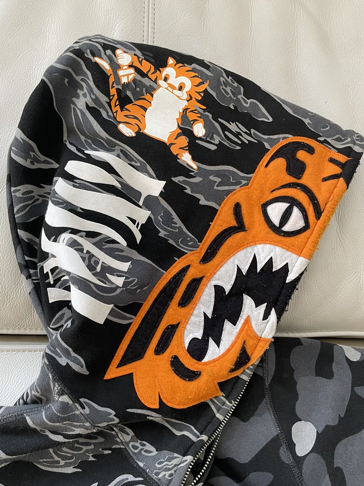 Bape × Undefeated Bape x Undefeated split hoodie Size US L / EU 52-54 / 3 - 8 Thumbnail