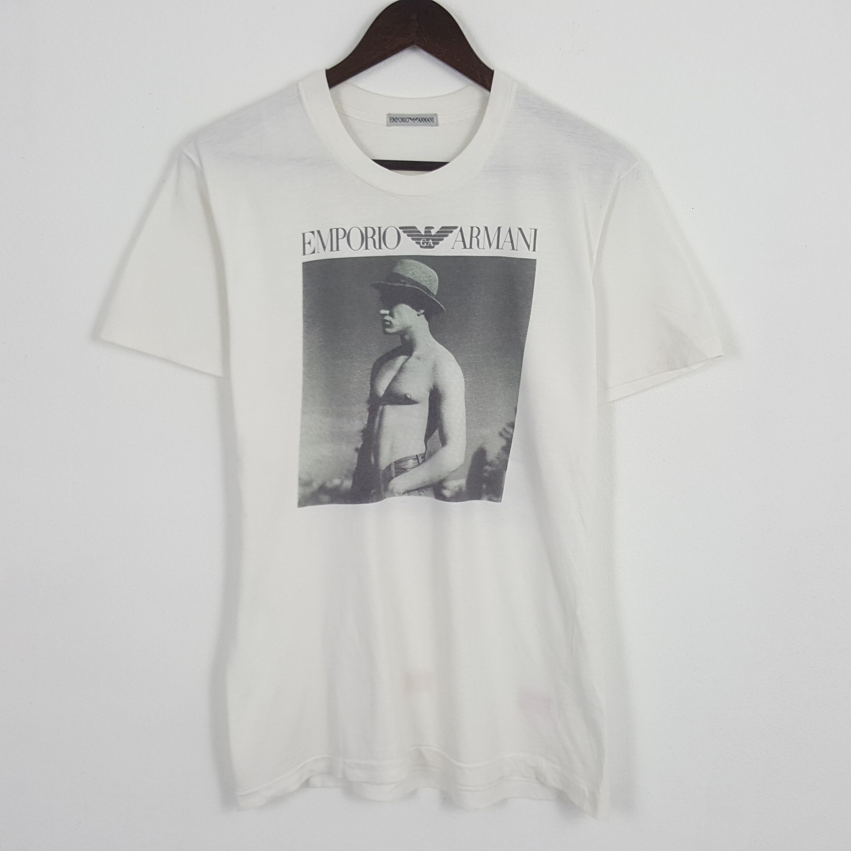Tシャツ・カットソー EMPORIO ARMANI Men T Shirts EM000983AF13669 U0003 White 20655598_51231250_600.jpg