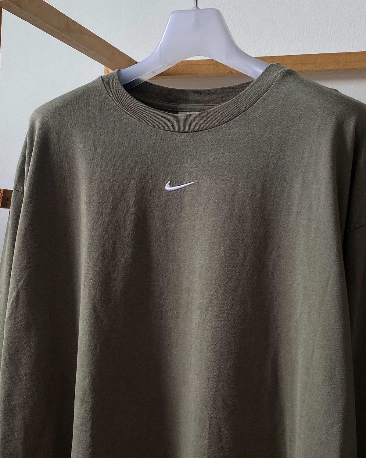Nike × Vintage Vintage Y2K Olive Green Nike Center Swoosh Long Sleeve Tee Size US XL / EU 56 / 4 - 4 Thumbnail