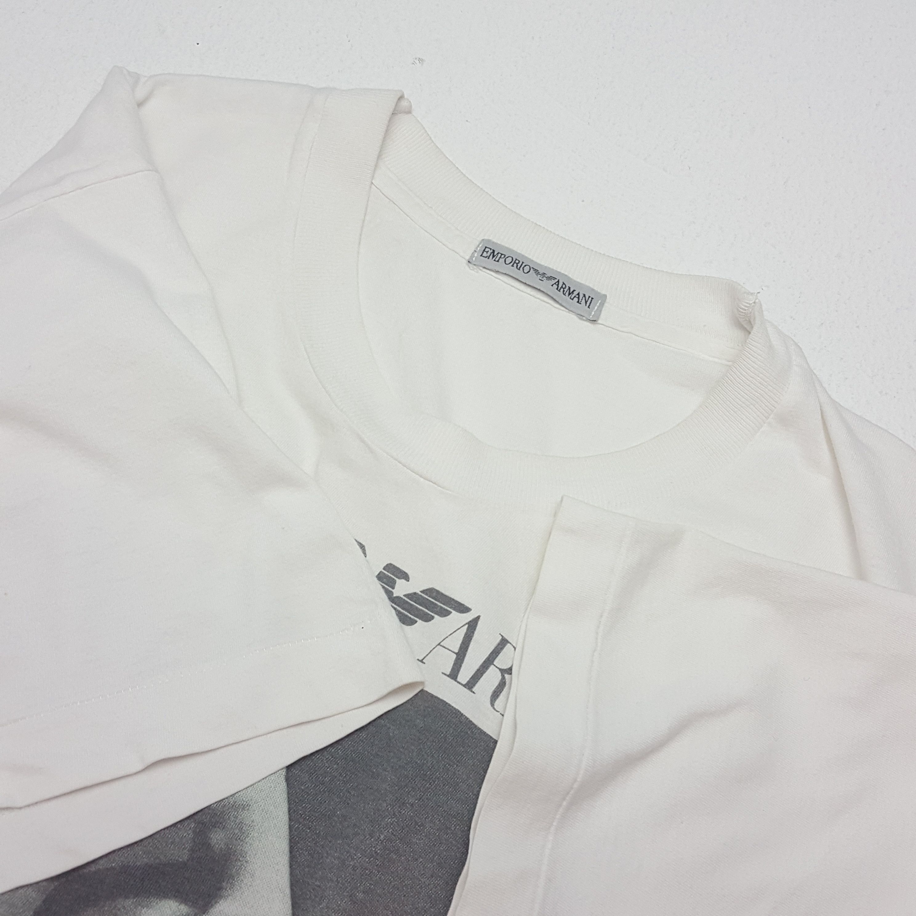 Emporio Armani × Vintage Vintage 80's EMPORIO ARMANI Photo By Bruce Weber T-Shirt Size US M / EU 48-50 / 2 - 7 Thumbnail