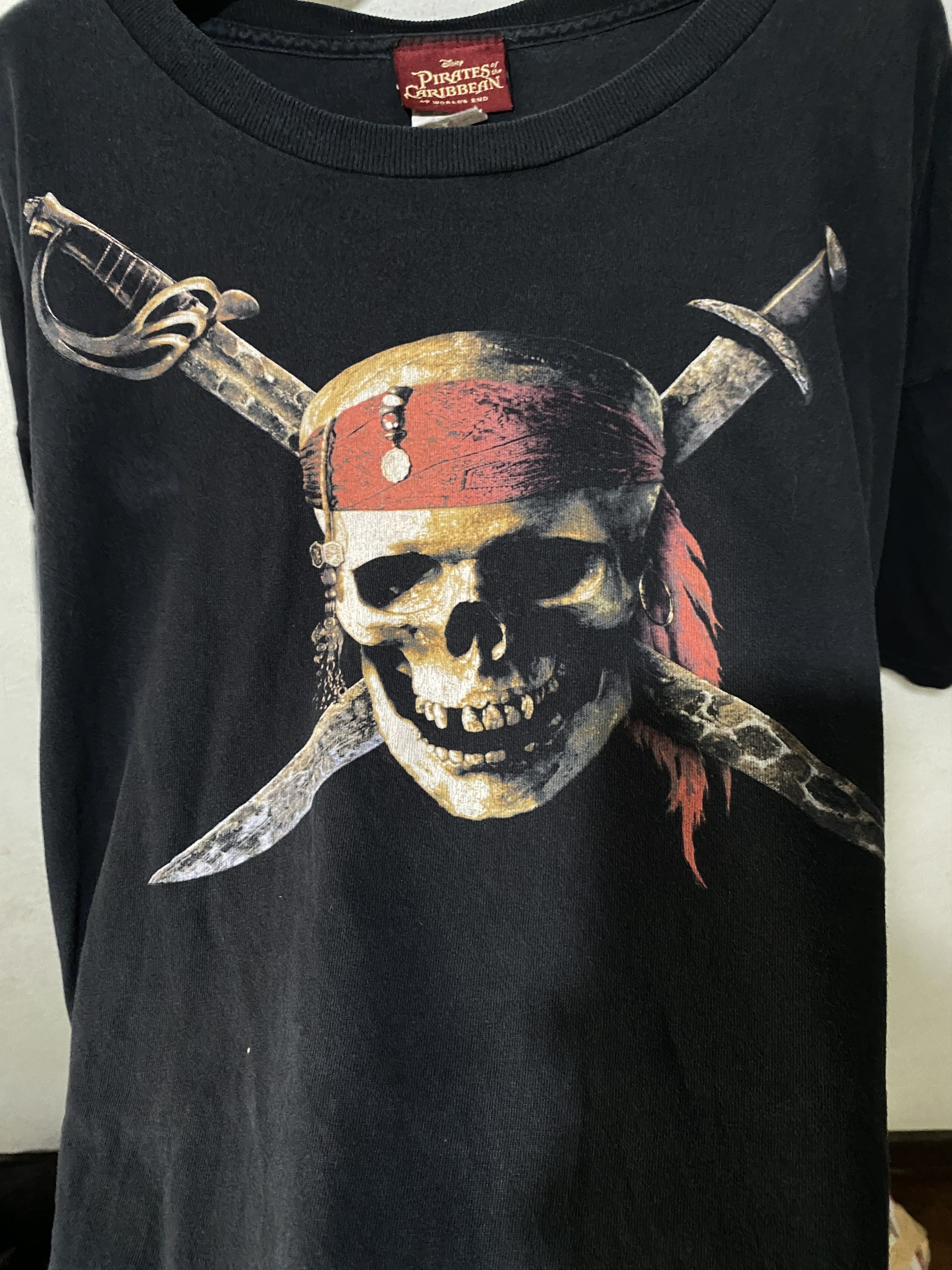 Movie × Vintage 20007 Pirates of the Caribbean T-shirt | Grailed