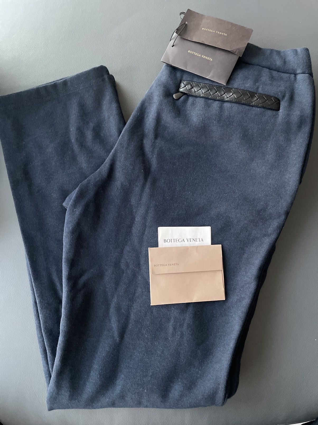 Bottega Veneta Runway Brand New $1,500 Woven Leather Pocket Sweatpants Size US 33 - 1 Thumbnail