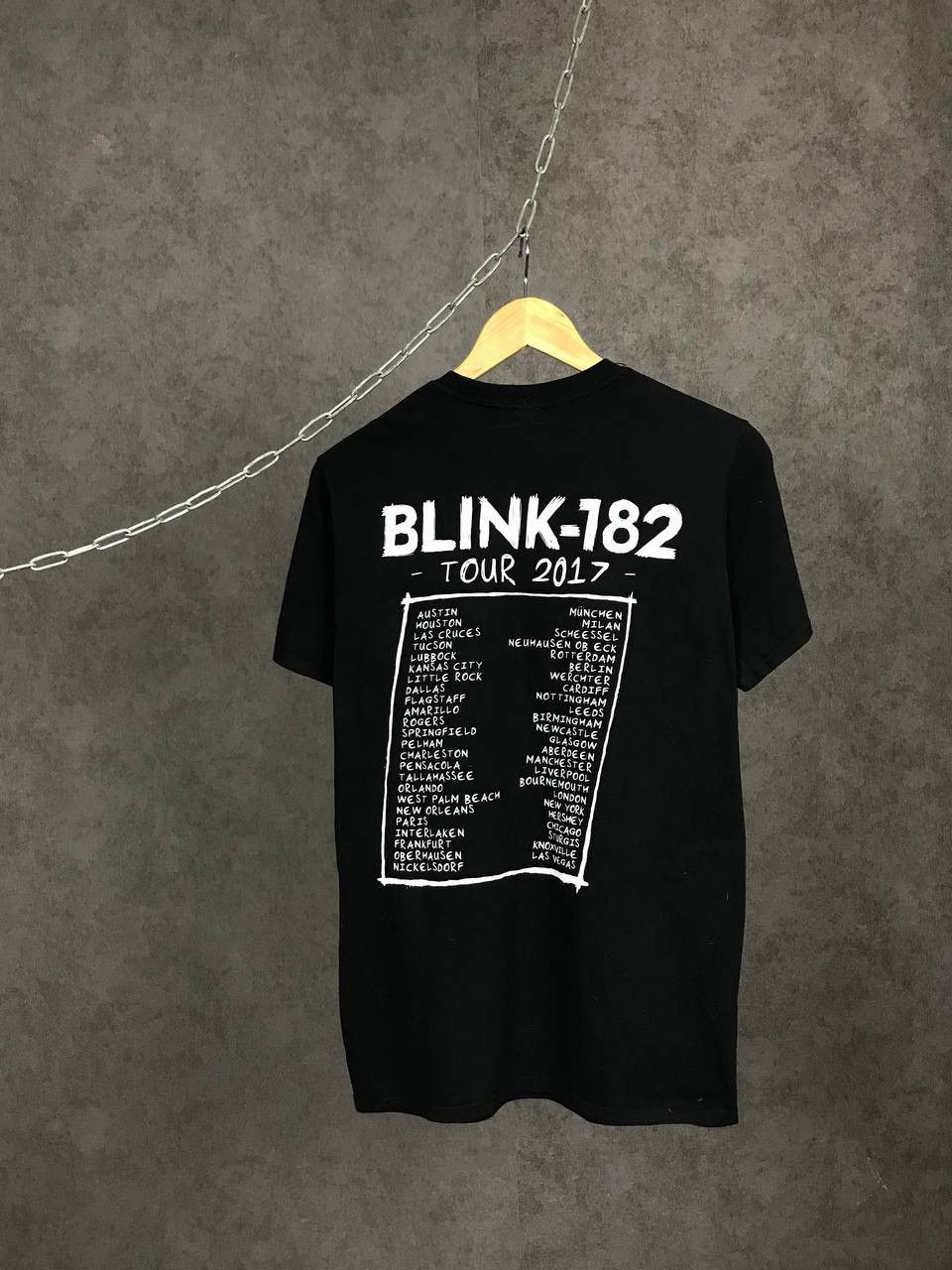 Band Tees Blink 182 vintage rock band tour tee Size US M / EU 48-50 / 2 - 2 Thumbnail