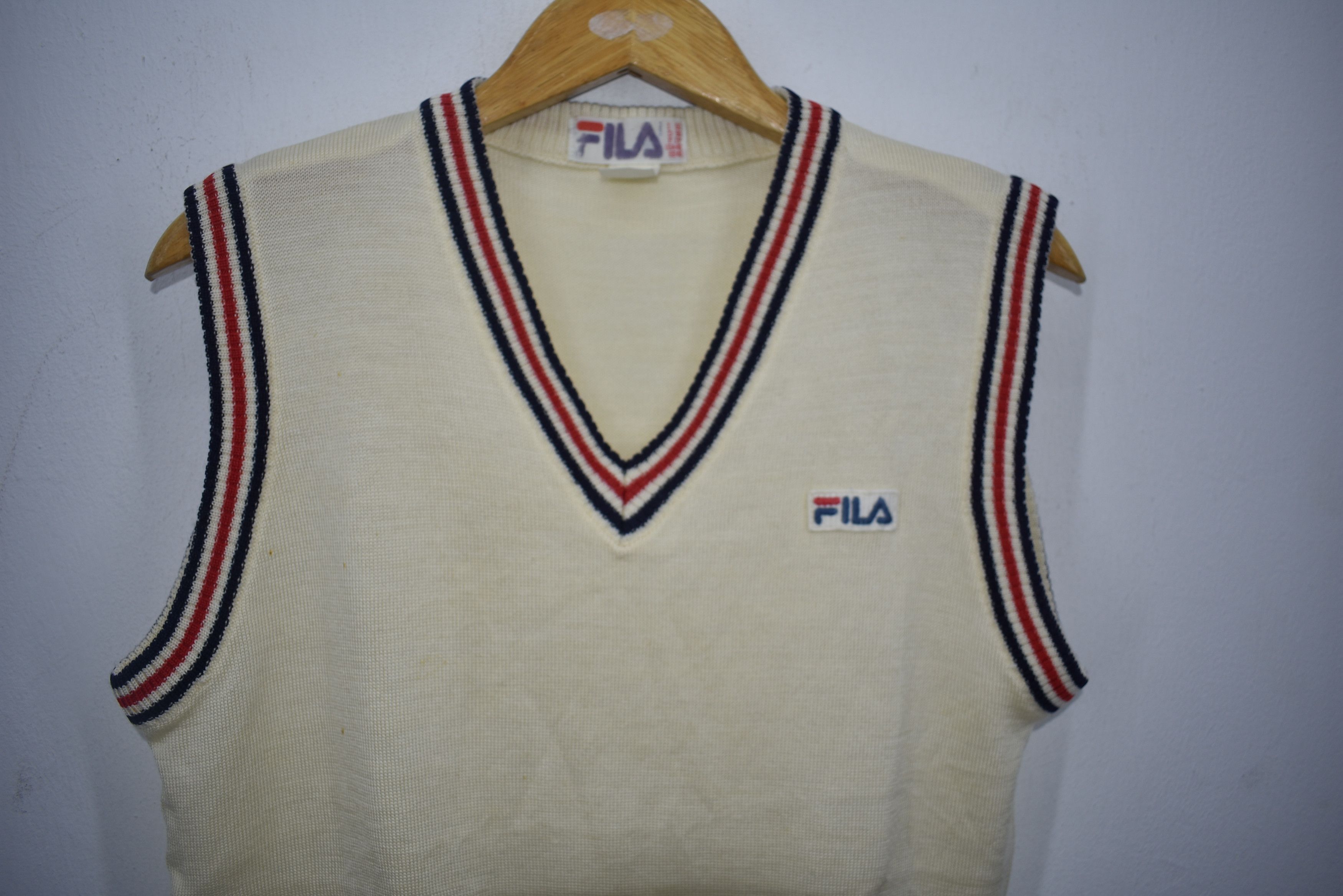 Fila × Vintage A094 Vintage Fila Vest Cardigan Size US S / EU 44-46 / 1 - 2 Thumbnail