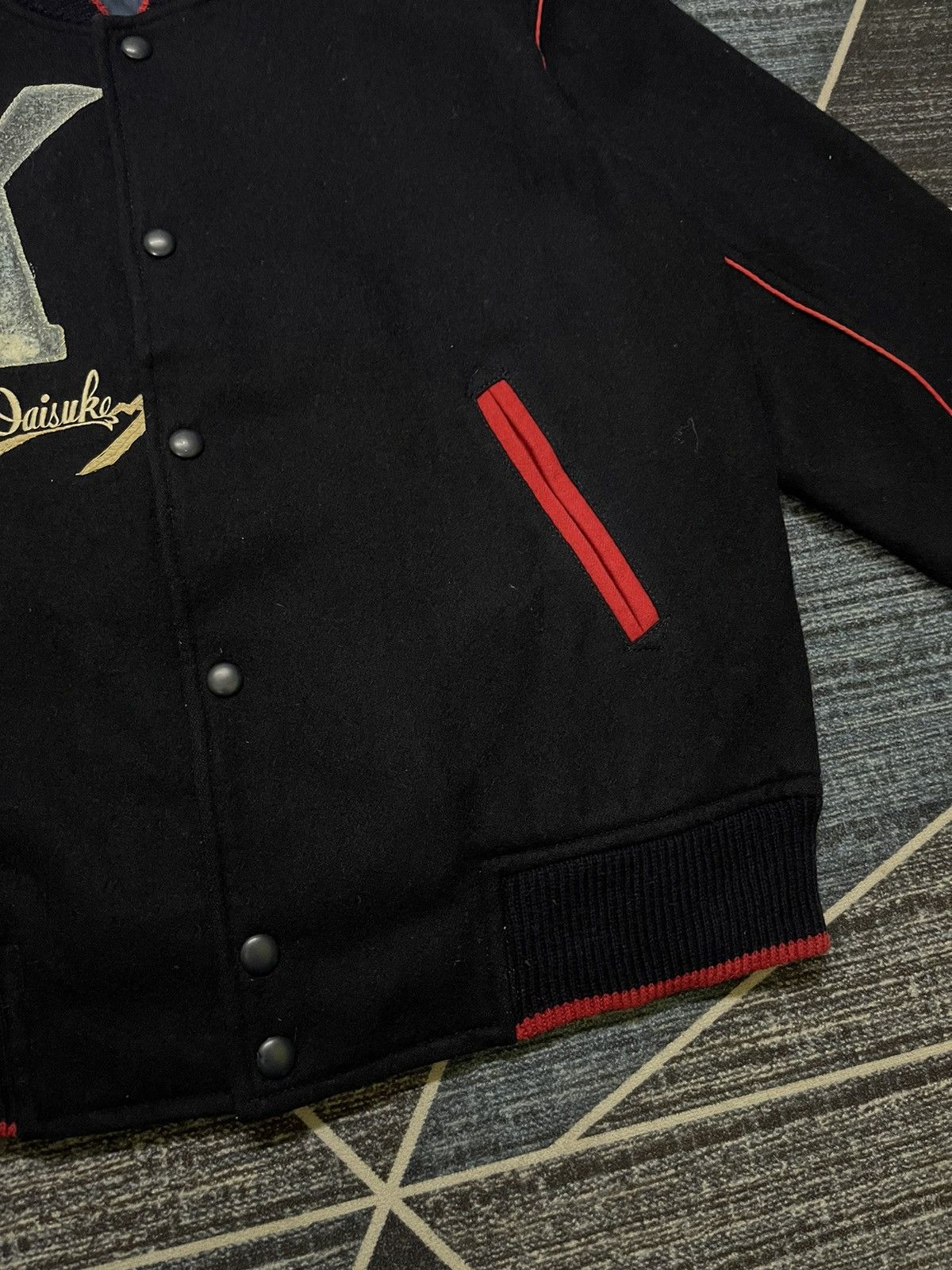 Vintage VINTAGE R,DAISUKE WOOL VARSITY JACKET Size US L / EU 52-54 / 3 - 7 Thumbnail