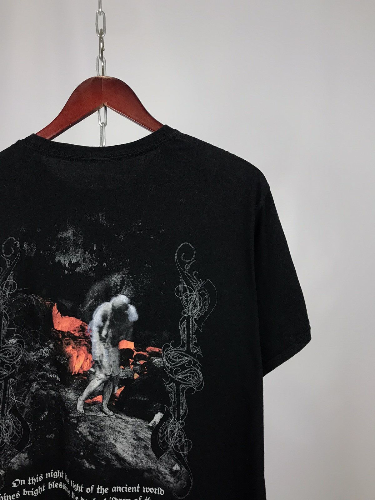 Band Tees Wolves in the throne room American metal vintage band tee Size US XL / EU 56 / 4 - 5 Thumbnail