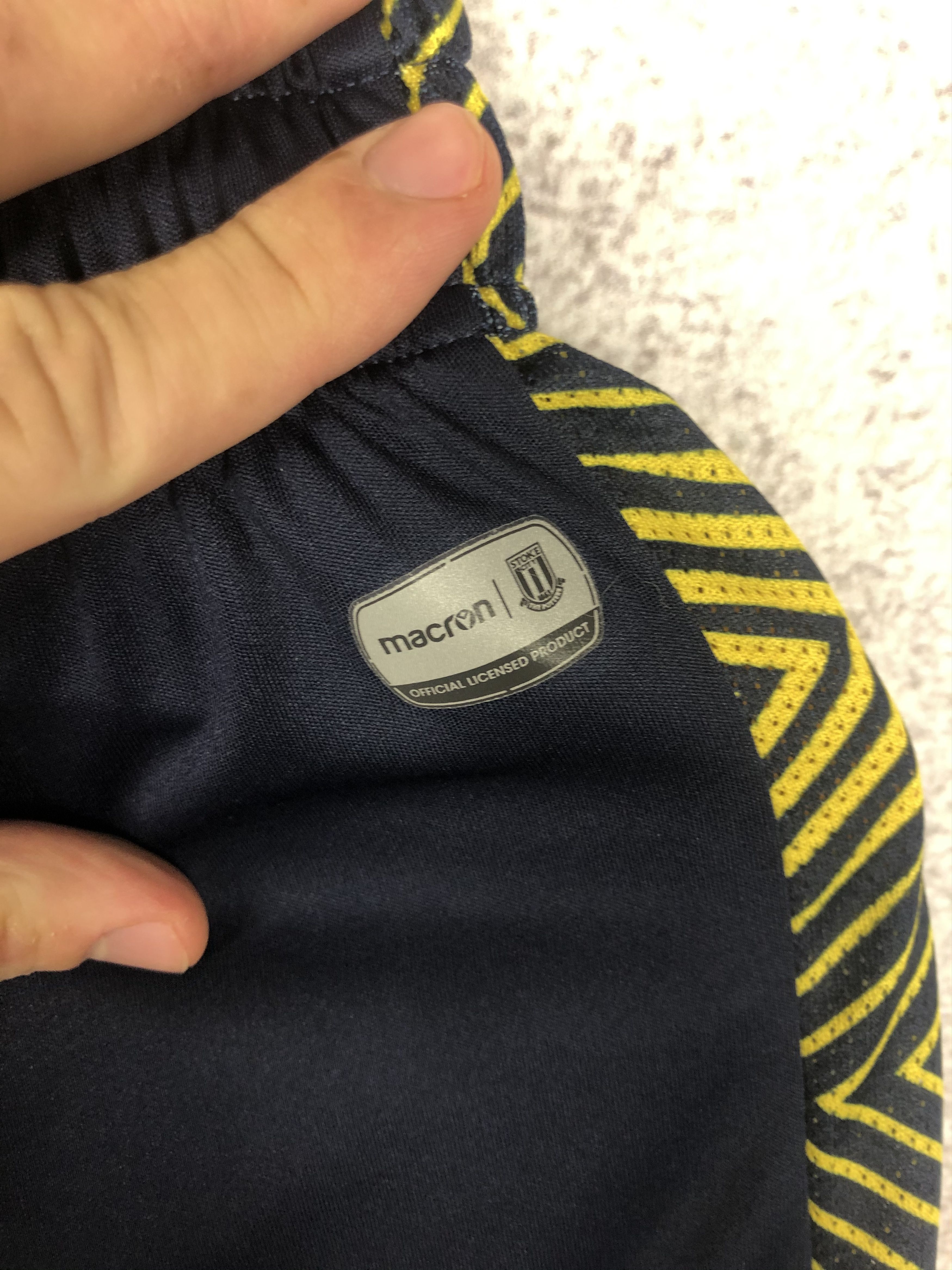 Macron FC Stoke City Macron football Shorts soccer Jersey Size US 28 / EU 44 - 5 Thumbnail
