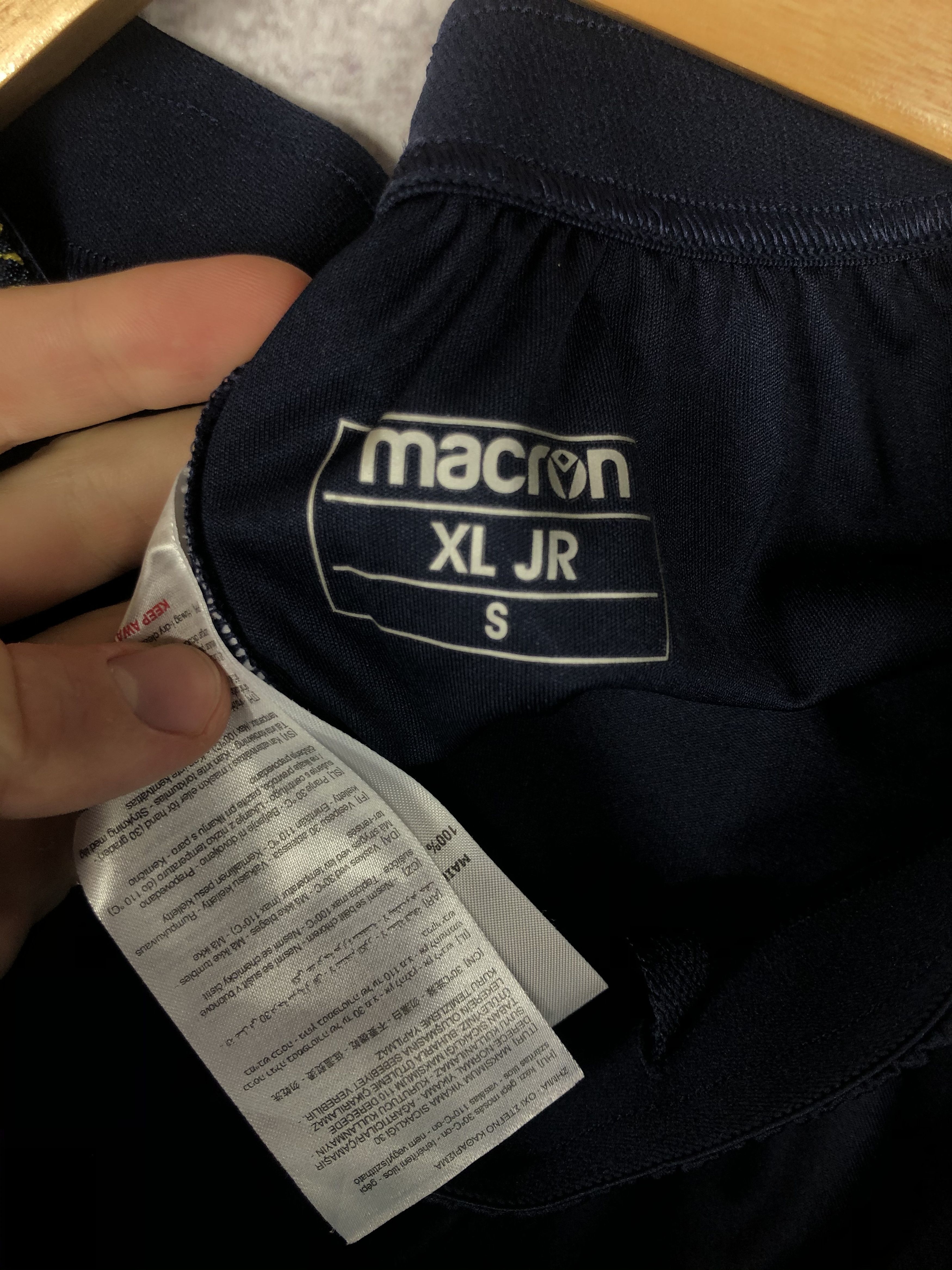 Macron FC Stoke City Macron football Shorts soccer Jersey Size US 28 / EU 44 - 6 Thumbnail