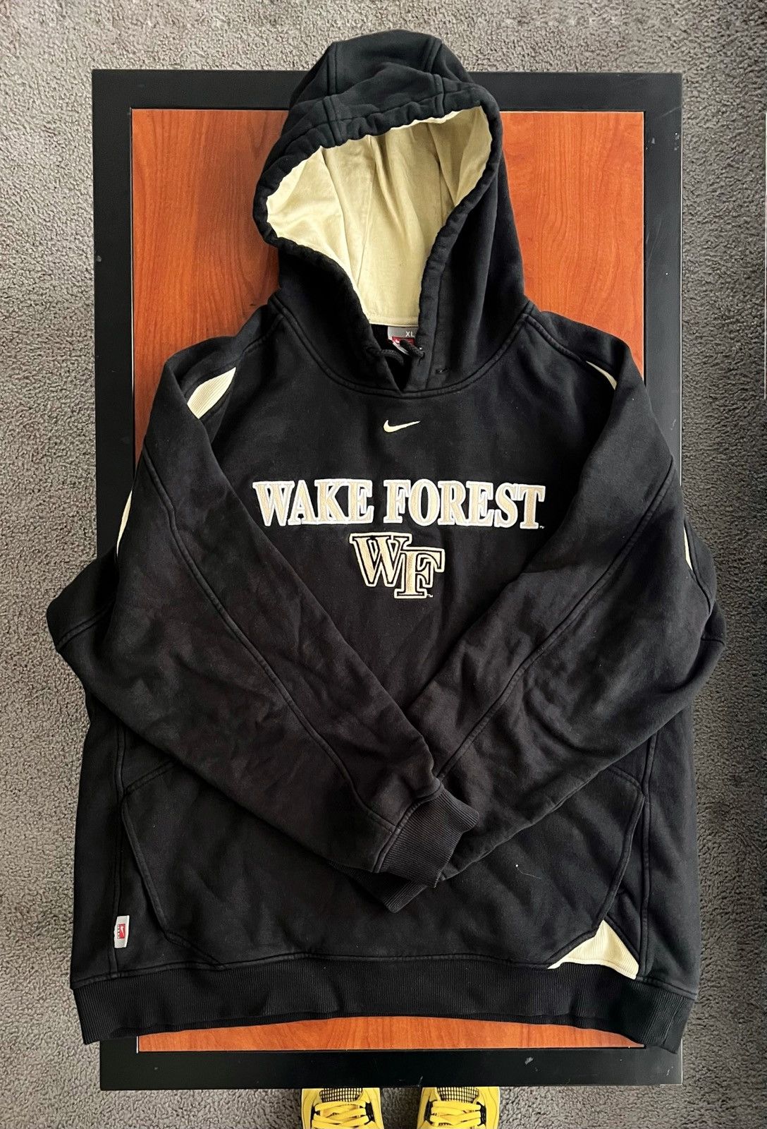 witness nike hoodie