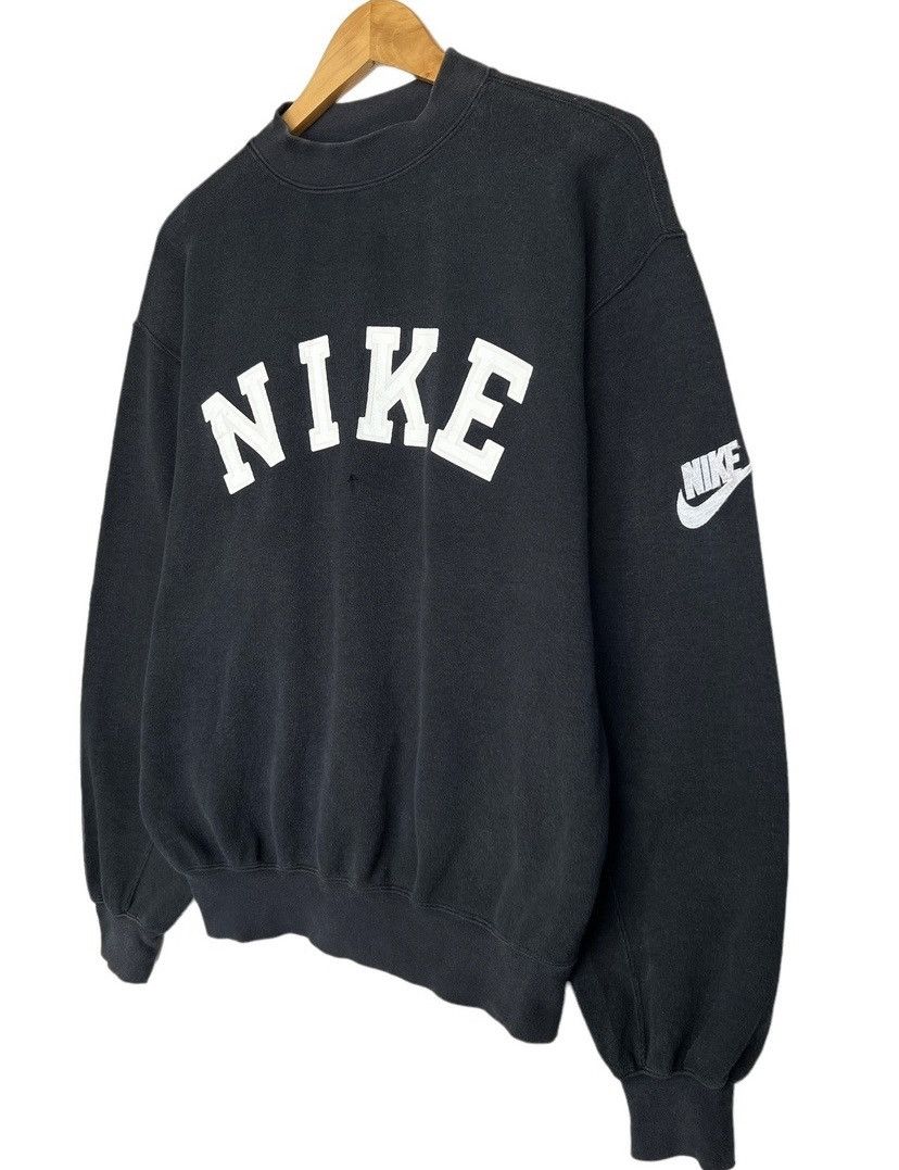 Nike × Vintage Vintage Nike Crewneck - Navy / Size: Medium Size US M / EU 48-50 / 2 - 3 Thumbnail