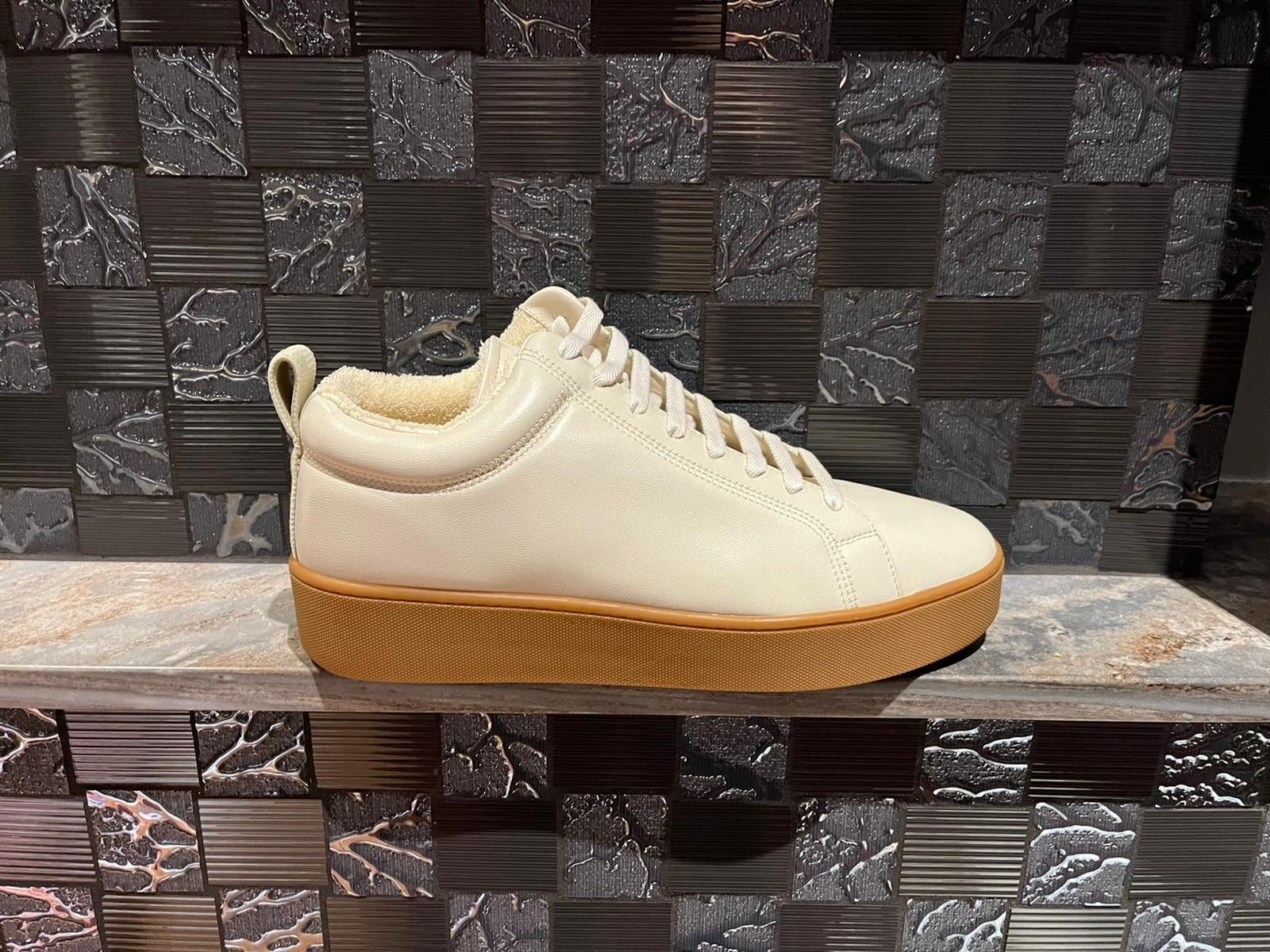 image of Bottega Veneta Nappa Quilted Sneakers Low In Trench Sh, Men's (Size 10)