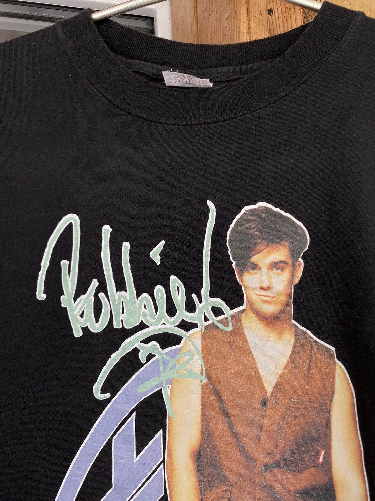 Vintage 1993 Vintage Take That Nice Man T Shirt Movie tee Size US L / EU 52-54 / 3 - 4 Thumbnail