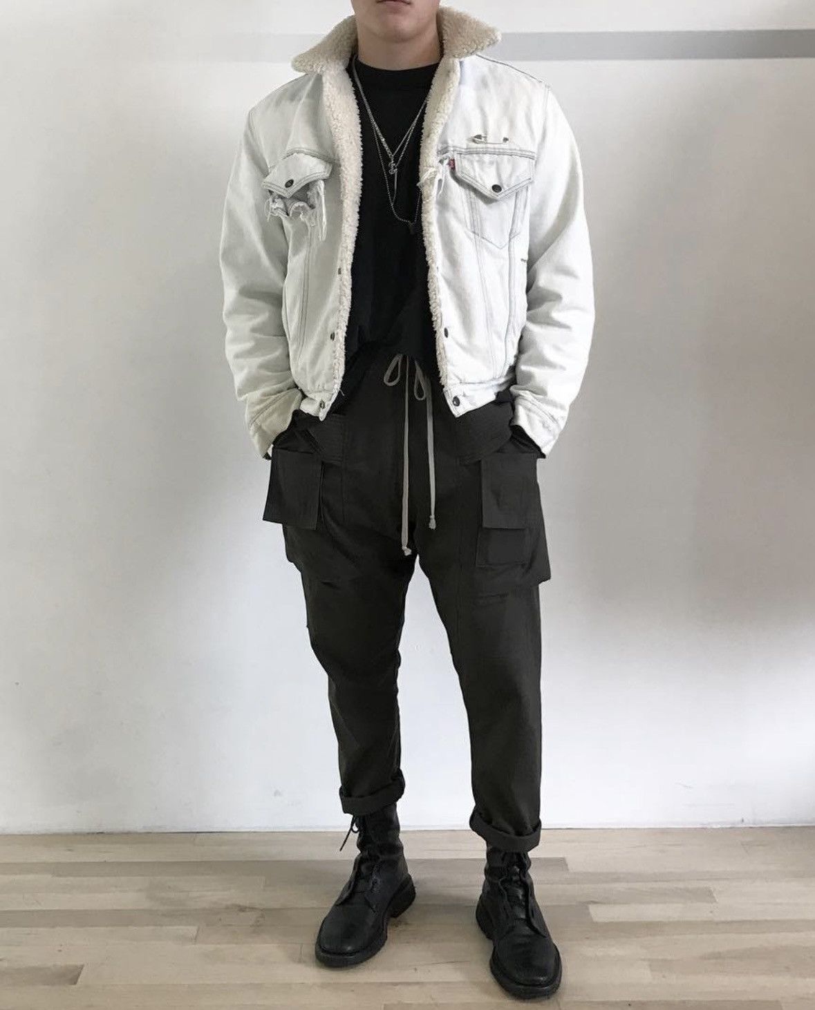 Levi's Vintage Distressed Sherpa Jacket Size US L / EU 52-54 / 3 - 1 Thumbnail