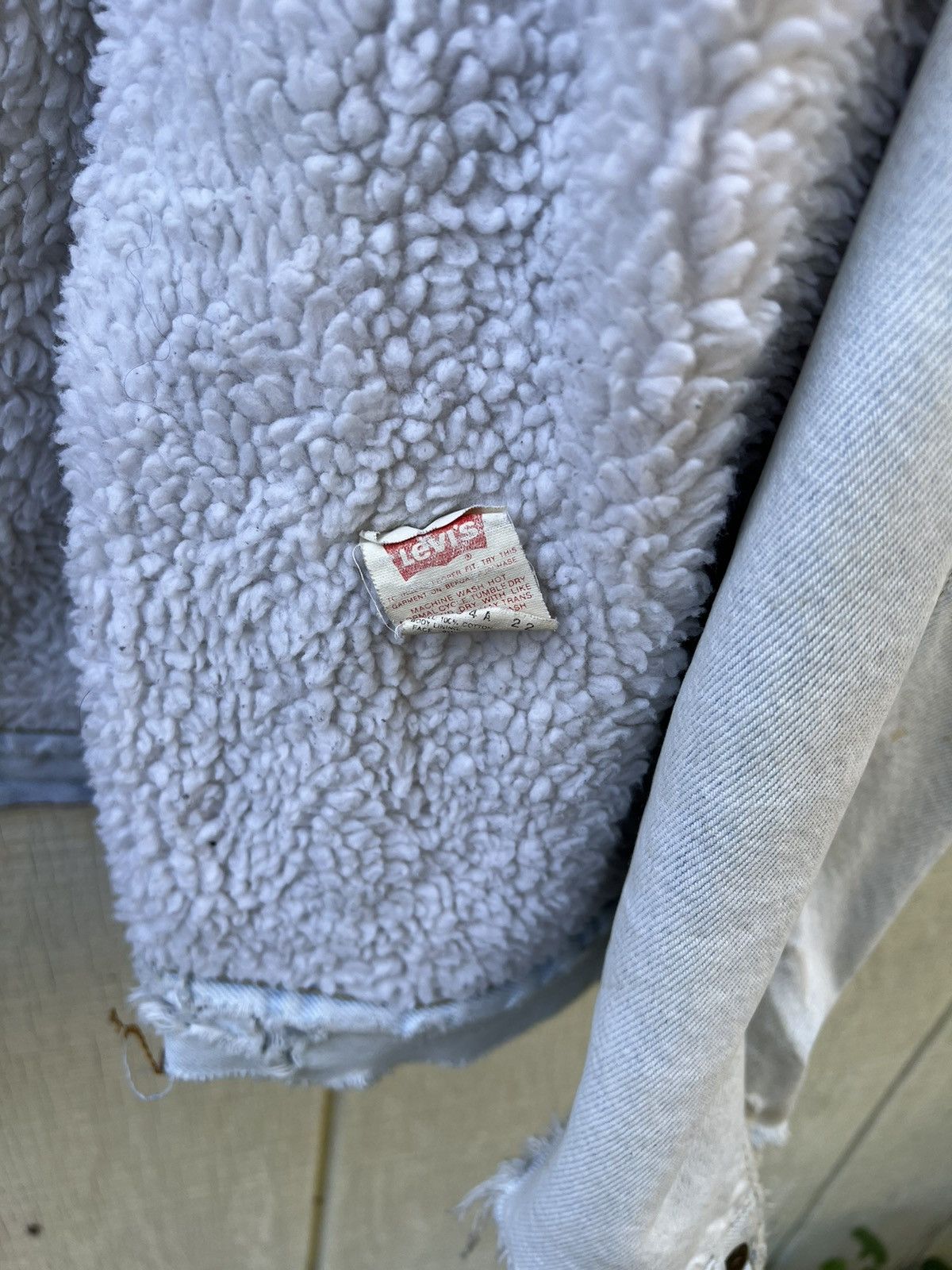 Levi's Vintage Distressed Sherpa Jacket Size US L / EU 52-54 / 3 - 6 Thumbnail
