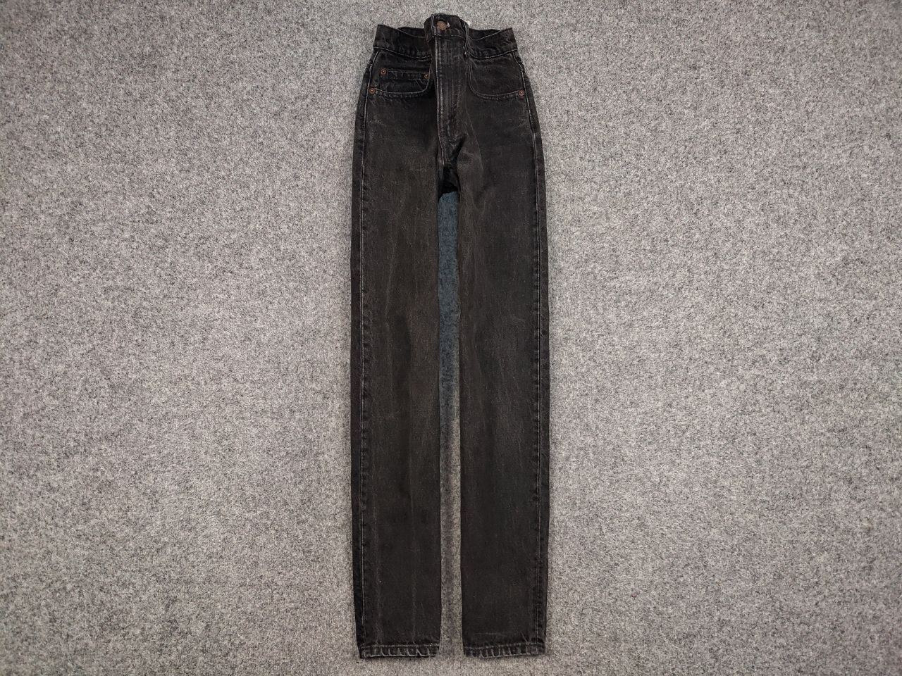 Levi's Vintage 90's levis 550 Black Denim mom Jeans Made in USA Size 32" / US 10 / IT 46 - 1 Thumbnail