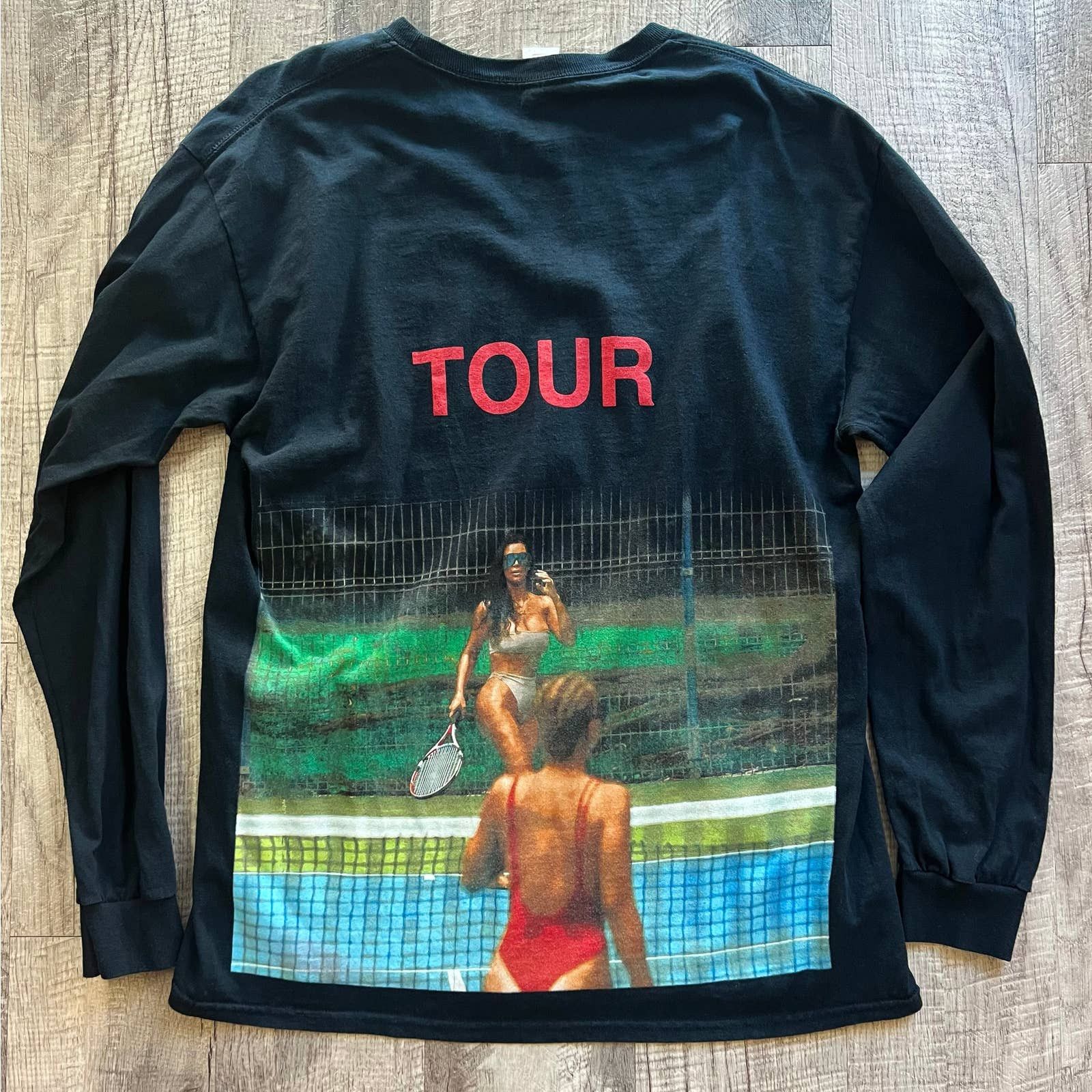 Yeezy Saint Pablo Tour 2016 Long Sleeve Shirt offers Large