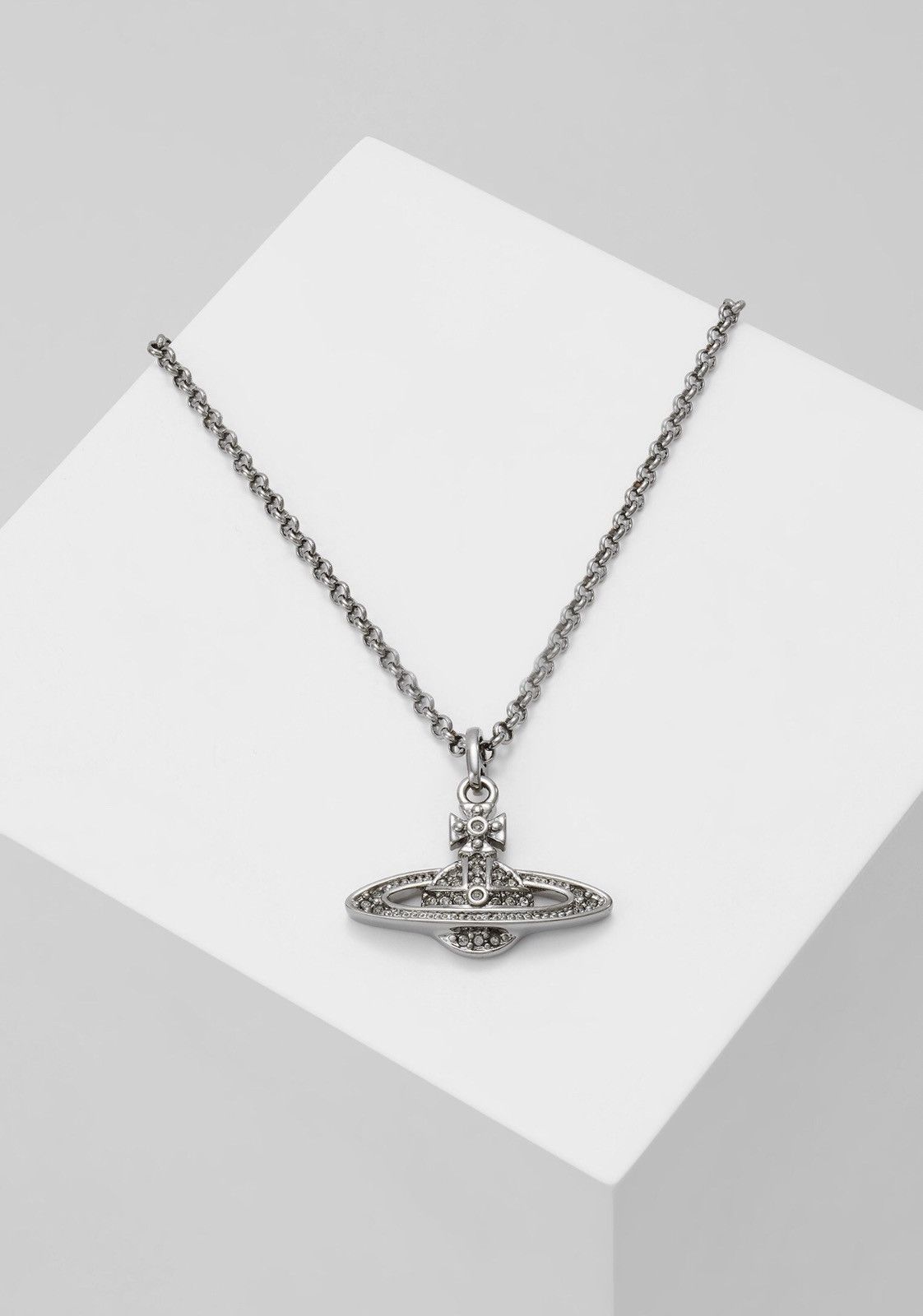 Vivienne Westwood Vivienne Westwood Silver Necklace ORB Pendant Size ONE SIZE - 1 Thumbnail