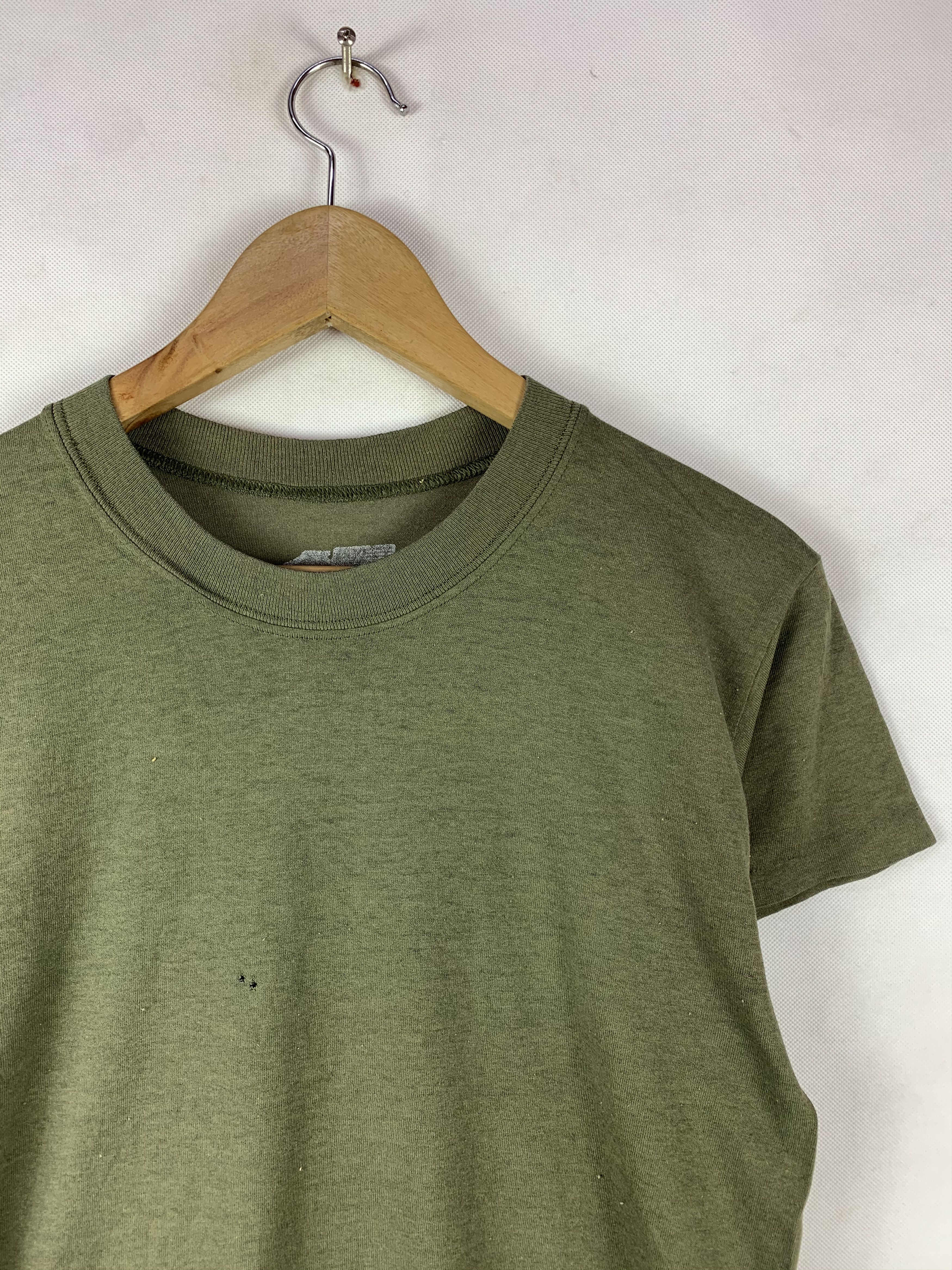 Vintage Steals!!! Vintage 90s Duke Army Plain Tee Size US S / EU 44-46 / 1 - 2 Thumbnail