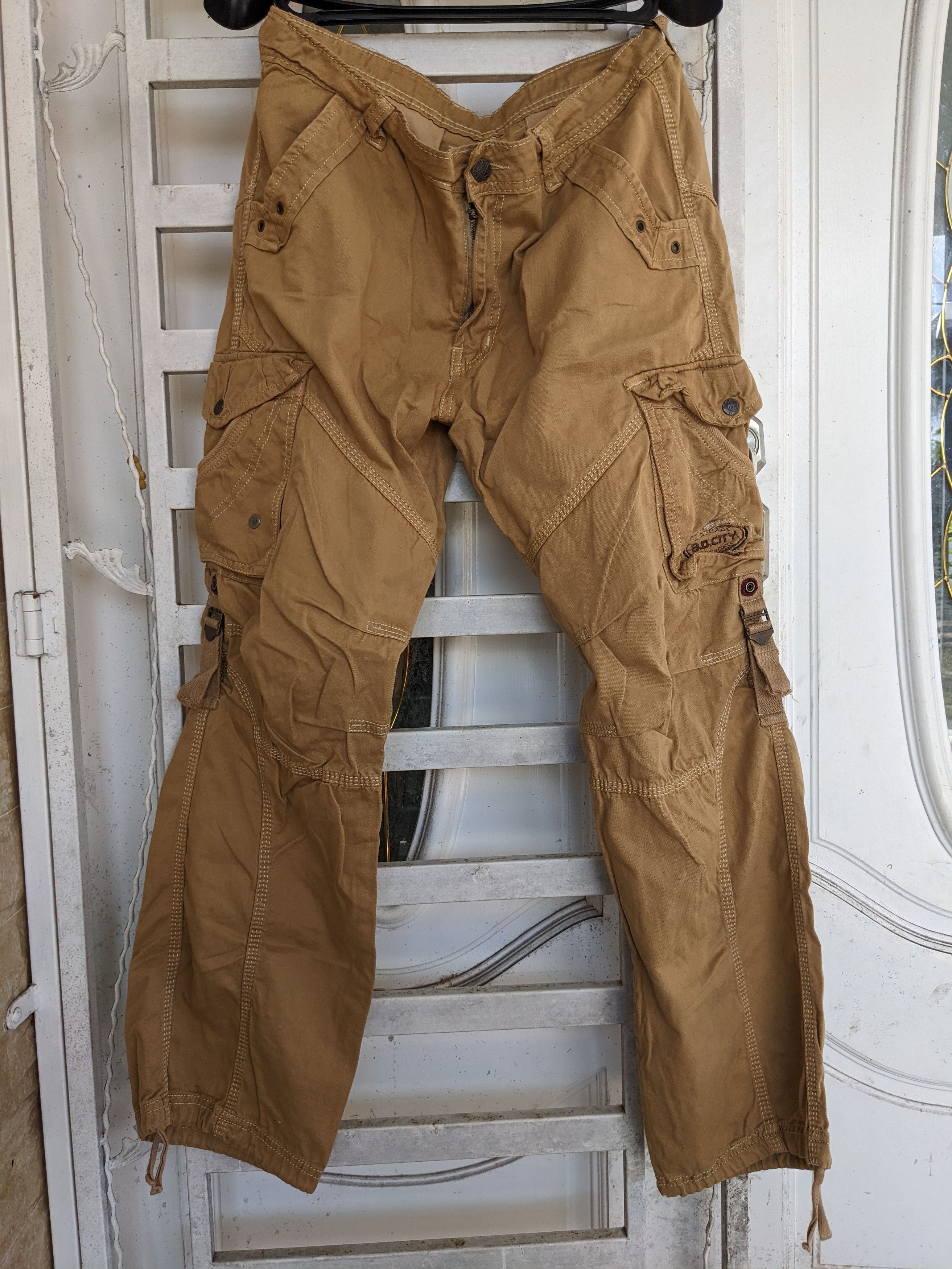 Japanese Brand × Seditionaries VINTAGE PARACHUTE CARGO PANTS/ BONDAGE Size US 34 / EU 50 - 1 Thumbnail