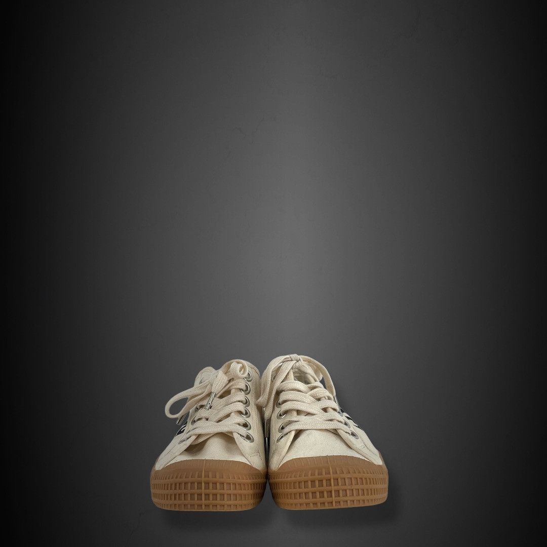 Comme des Garcons Star Master - CDG - Canvas and Gum Sole Sneakers Size US 7 / IT 37 - 4 Thumbnail