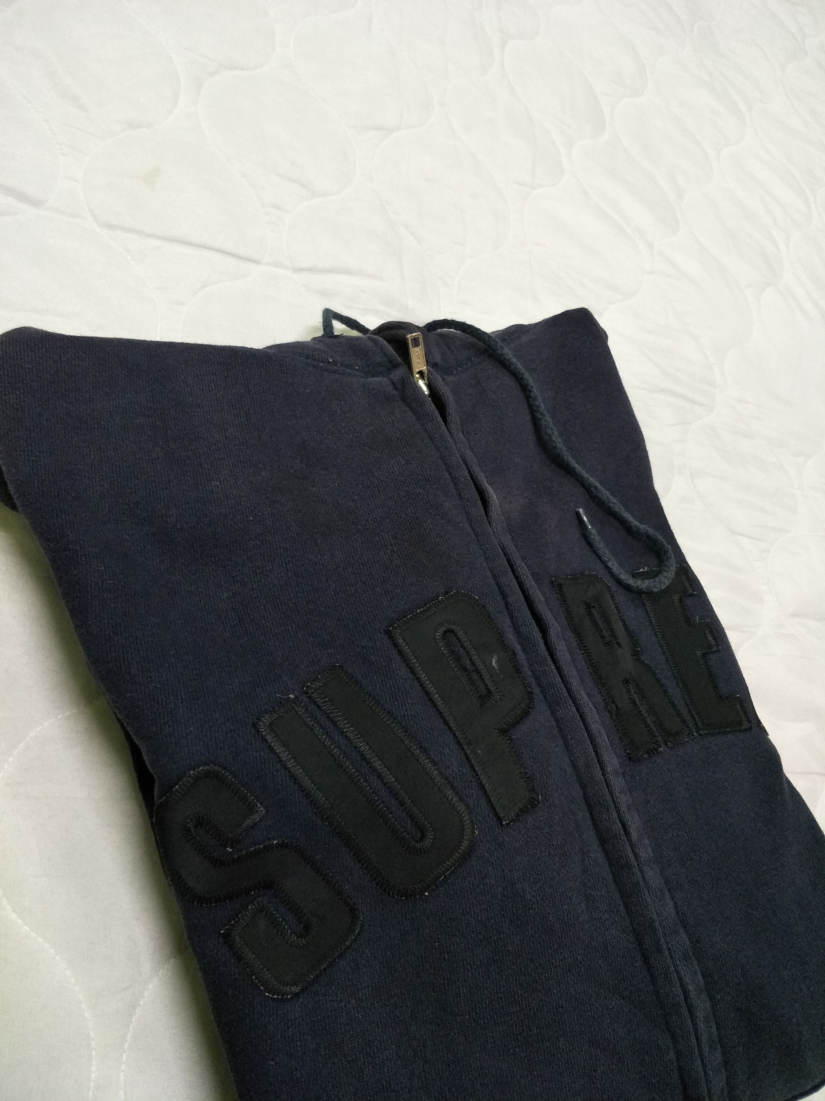 Supreme Vintage SUPREME Arc Logo Hoodies Made In Usa Distressed Size US L / EU 52-54 / 3 - 15 Thumbnail
