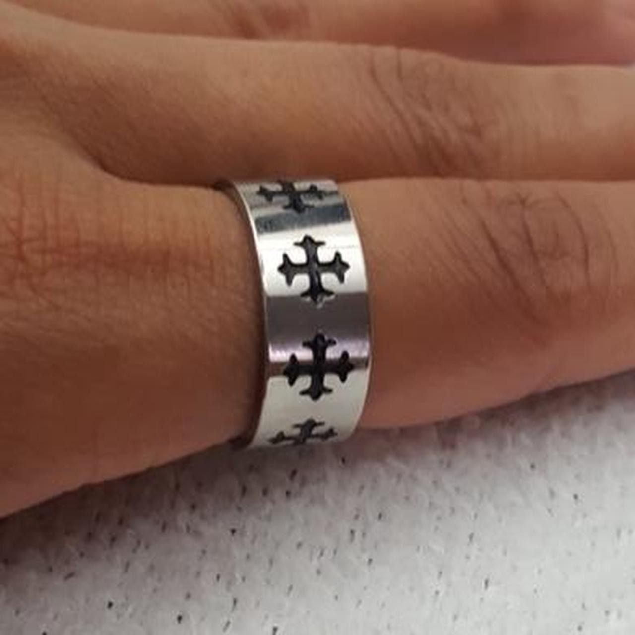 Jewelry Silver Black Enamel Cross Ring Size - 9 - RGN -722 Size ONE SIZE - 2 Thumbnail