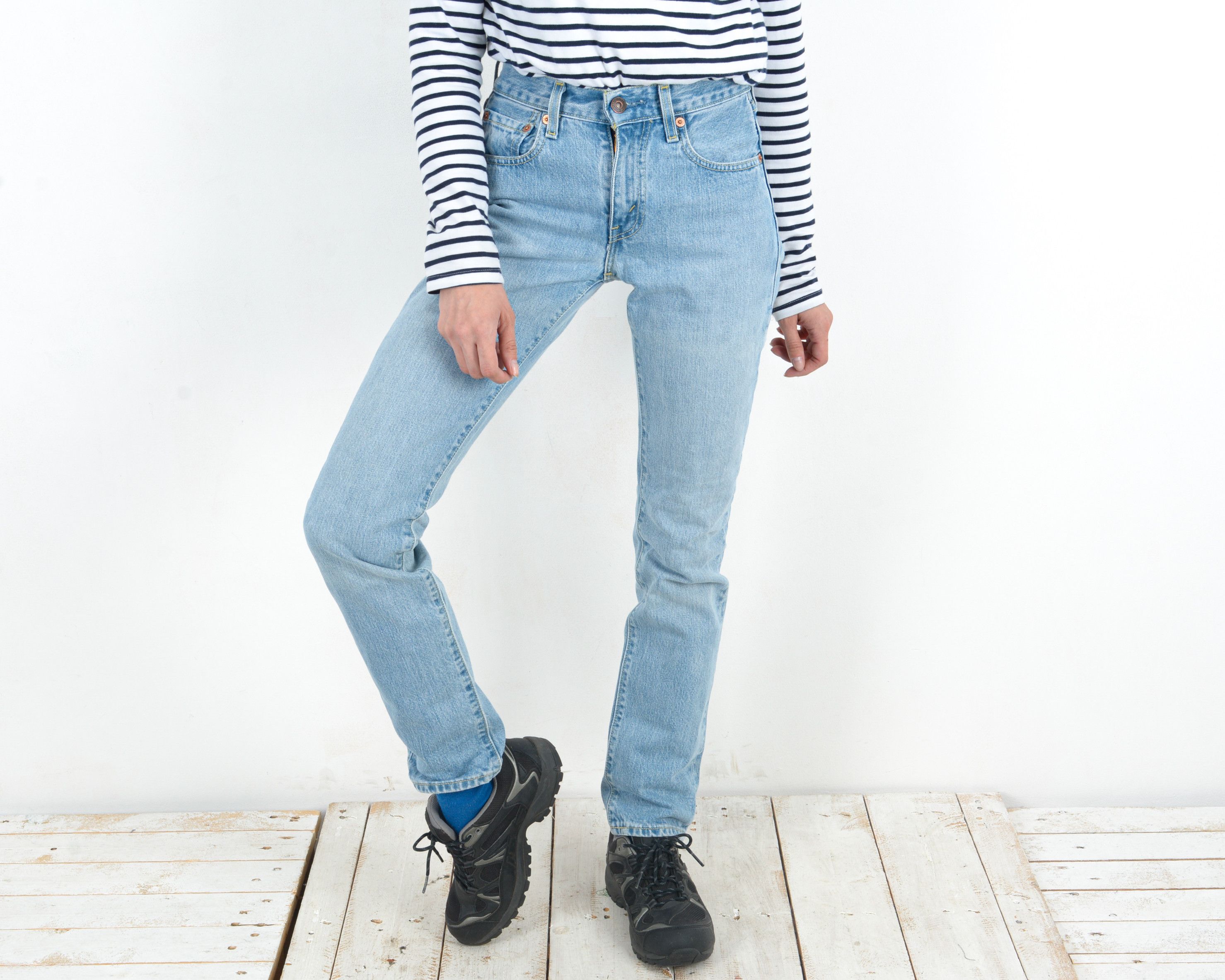Levis 530 jeans online