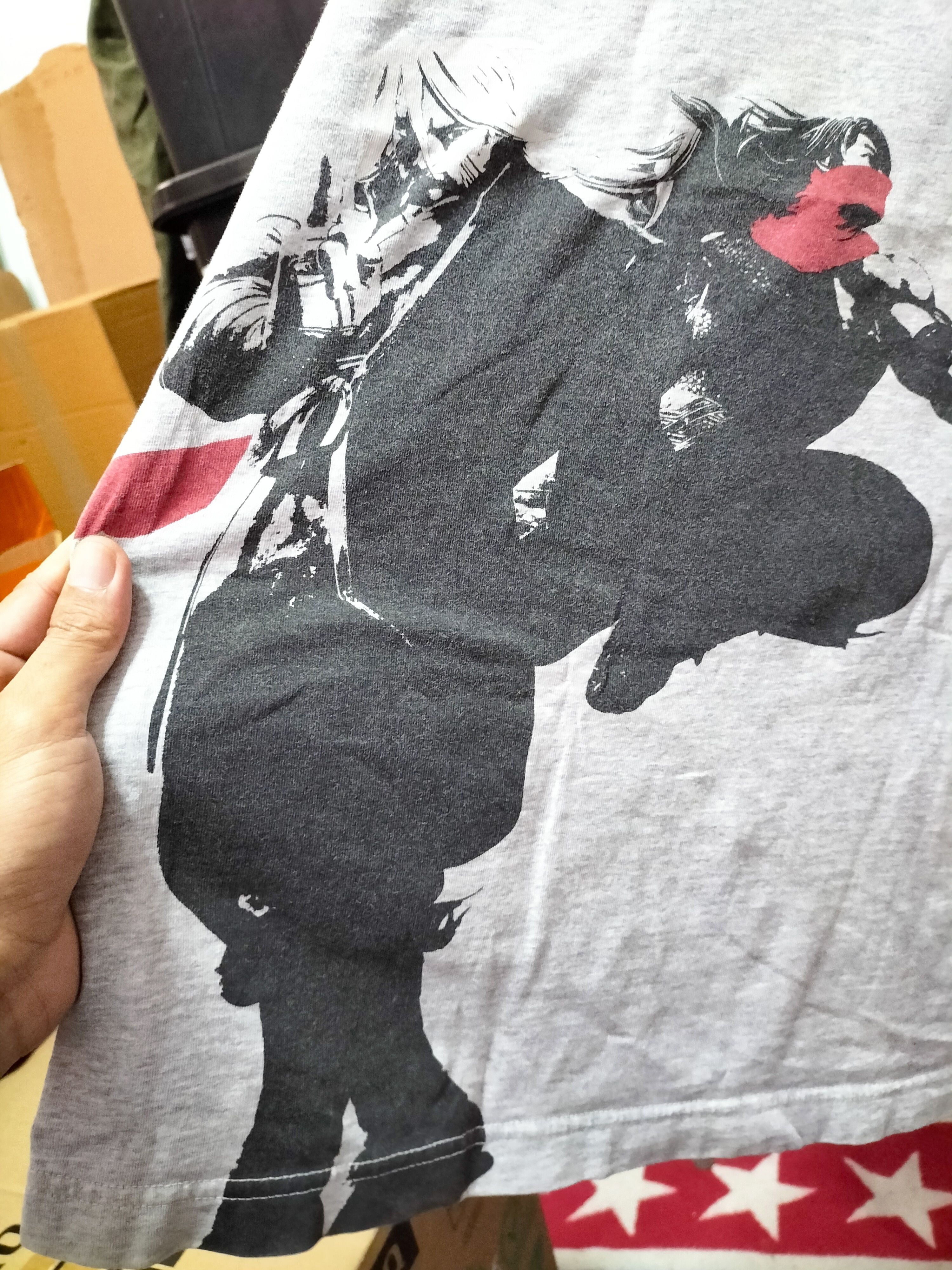 Uniqlo Capcom X Uniqlo Final Fantasy Fashion Movie Anime Games Size US XL / EU 56 / 4 - 3 Thumbnail