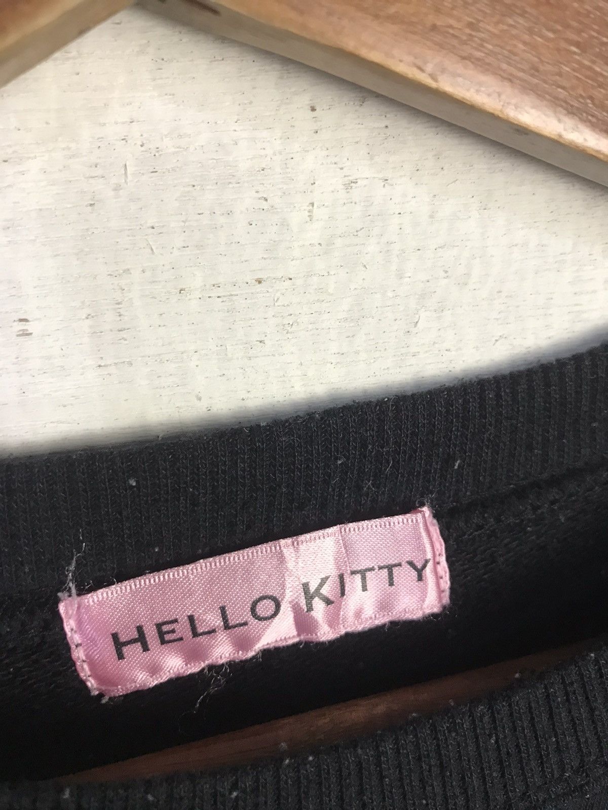 Anime × Japanese Brand × Vintage y2k Sanrio Hello Kitty Ed Hardy Crewneck Sweatshirt Size US M / EU 48-50 / 2 - 7 Thumbnail