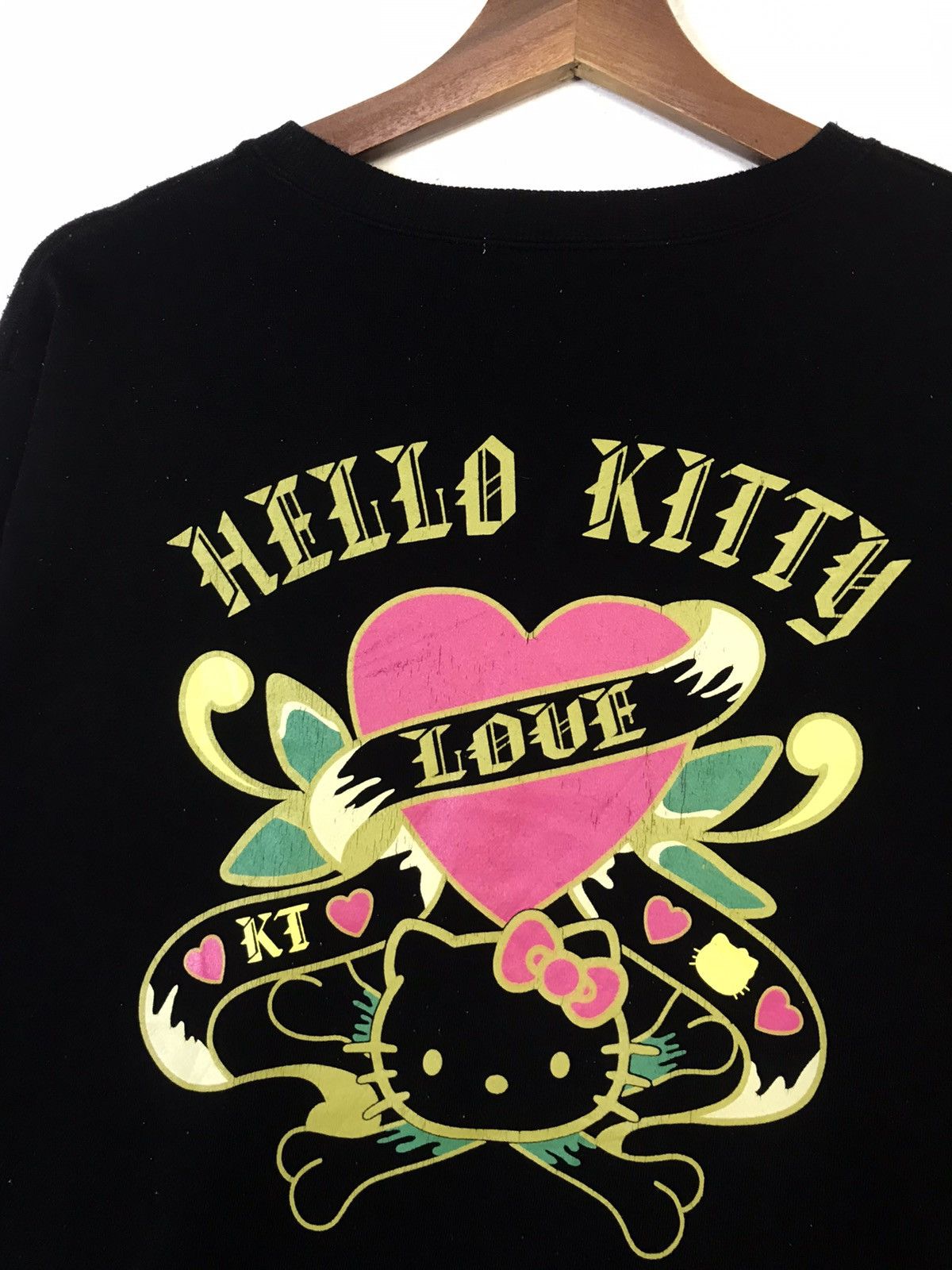 Anime × Japanese Brand × Vintage y2k Sanrio Hello Kitty Ed Hardy Crewneck Sweatshirt Size US M / EU 48-50 / 2 - 3 Thumbnail