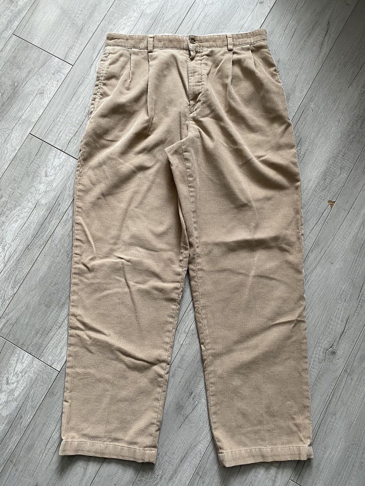 Vintage 90’s Beige Eddie Bauer Corduroy Pants