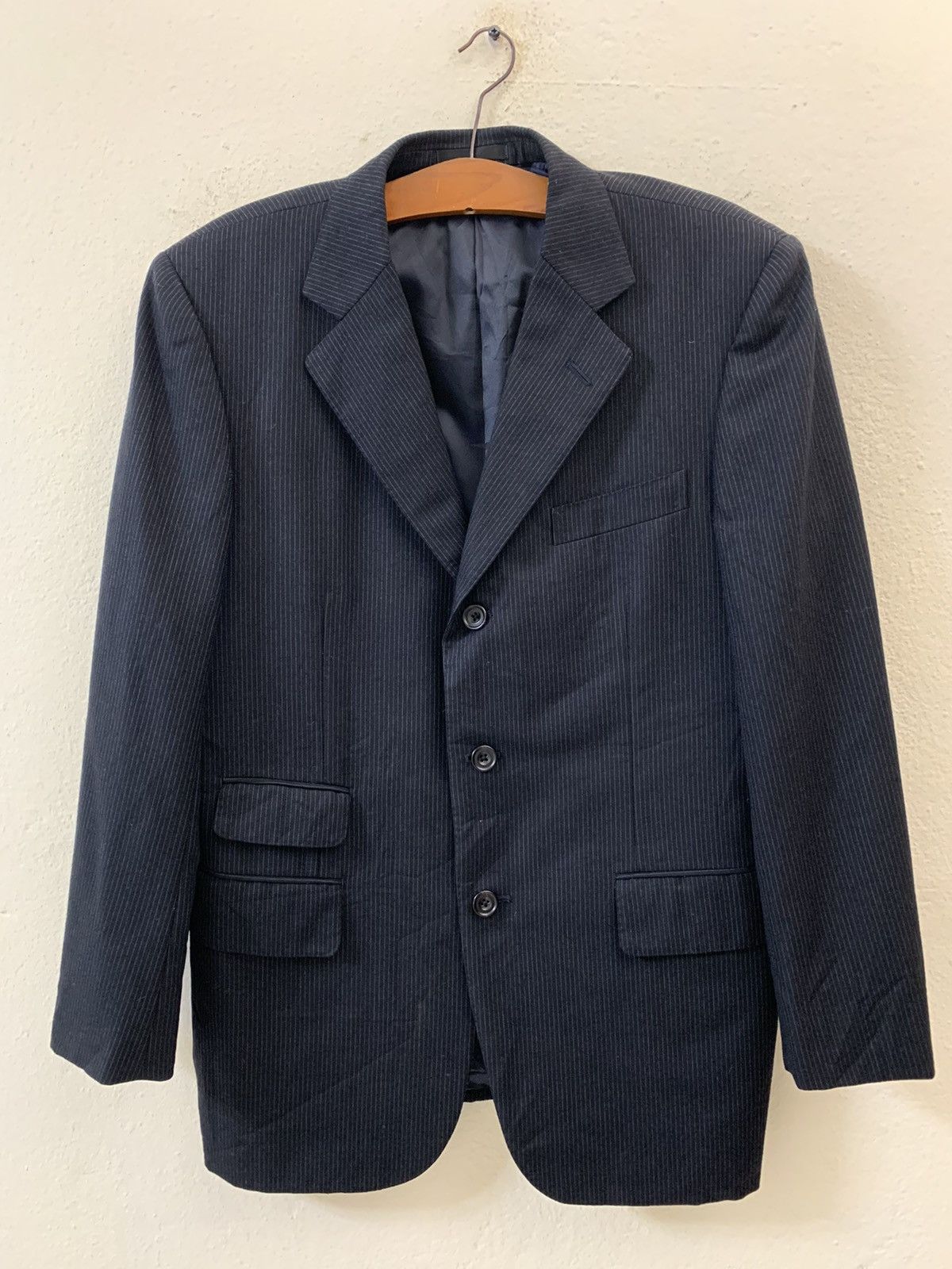 image of Burberrys’ Pure Tasmania Wool Blazer in Black, Men's (Size Medium)