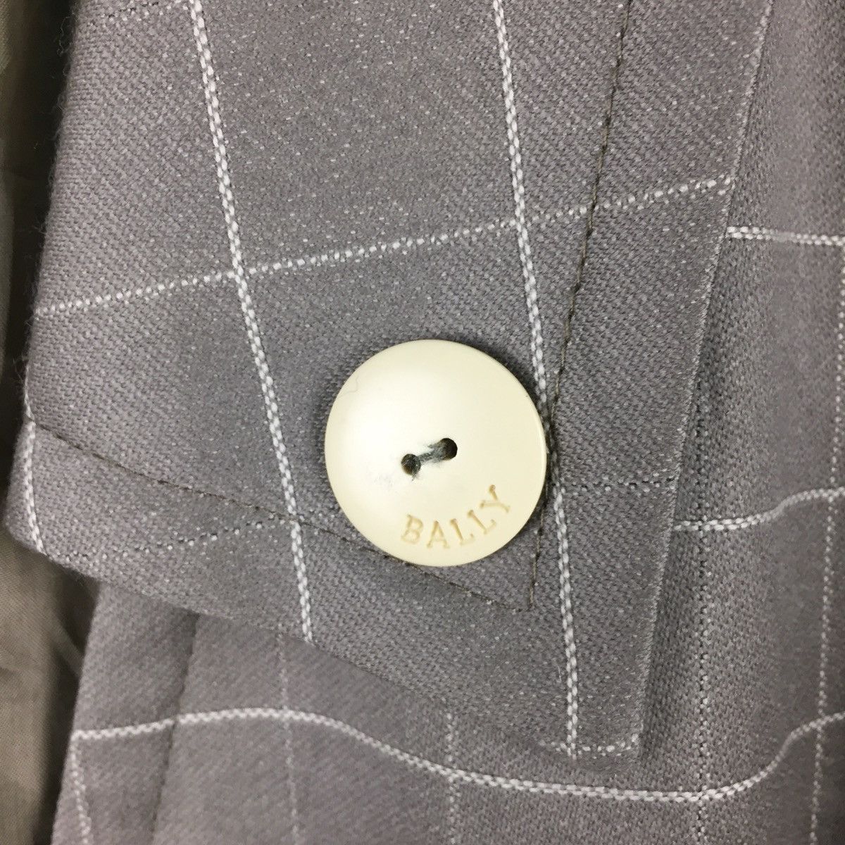 Bally Vintage Bally Blazer Made In Italy Size US M / EU 48-50 / 2 - 6 Thumbnail