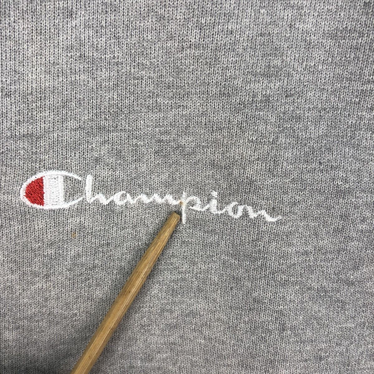 Vintage Champion Small Logo Sweatshirt