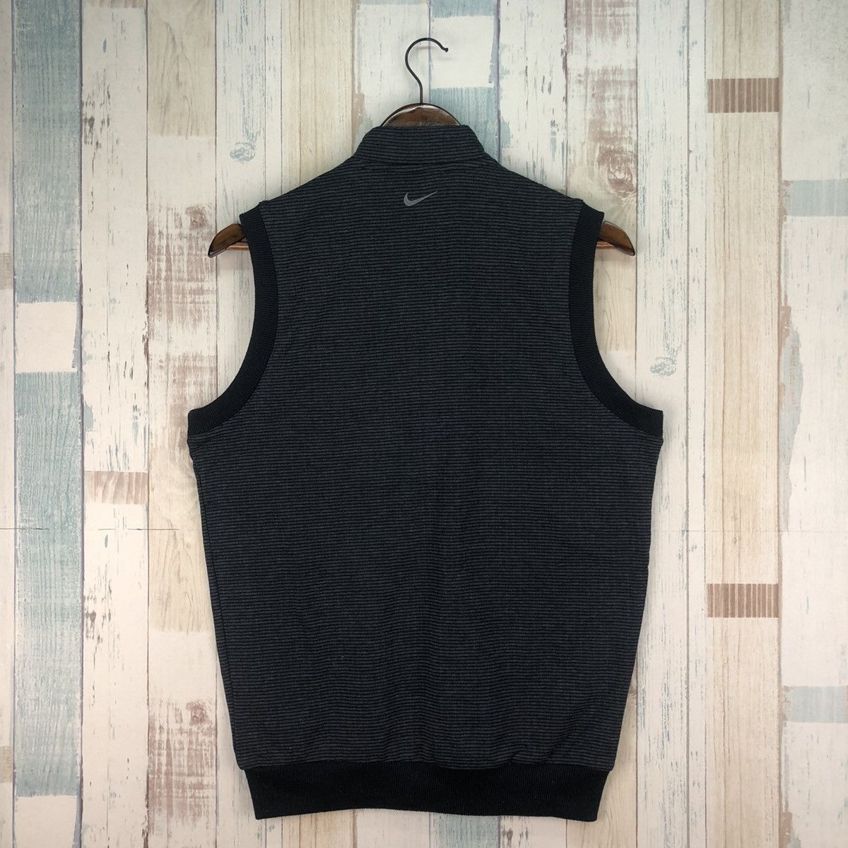 Nike × Tiger Woods × Vintage Vintage Nike Golf Tiger Woods Small Logo Vest Size US M / EU 48-50 / 2 - 2 Thumbnail