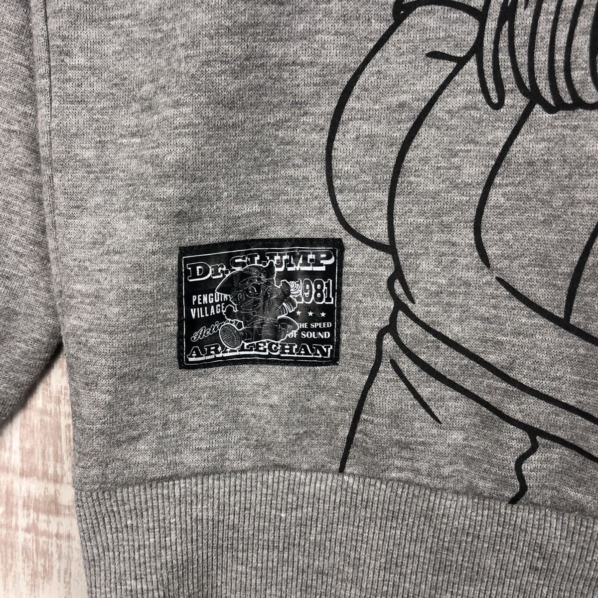 Anime × Japanese Brand × Vintage Vintage Dr. Slump Arale Chan Anima Sweatshirt Crewneck Size US L / EU 52-54 / 3 - 5 Thumbnail