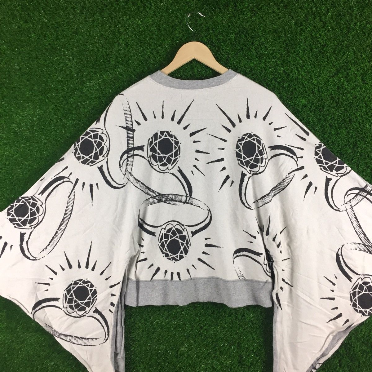 Japanese Brand Vintage Mint Design Diamond Sweatshirt Nice Design Size US S / EU 44-46 / 1 - 2 Thumbnail