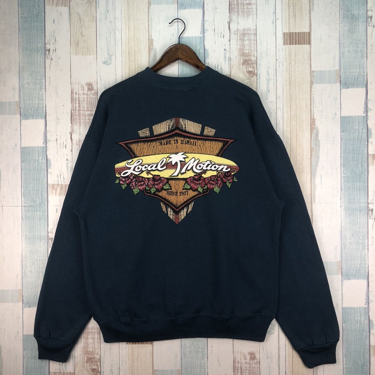 Vintage Vintage Local Motion Made In Hawaii Sweatshirt Crewneck Size US XL / EU 56 / 4 - 1 Thumbnail